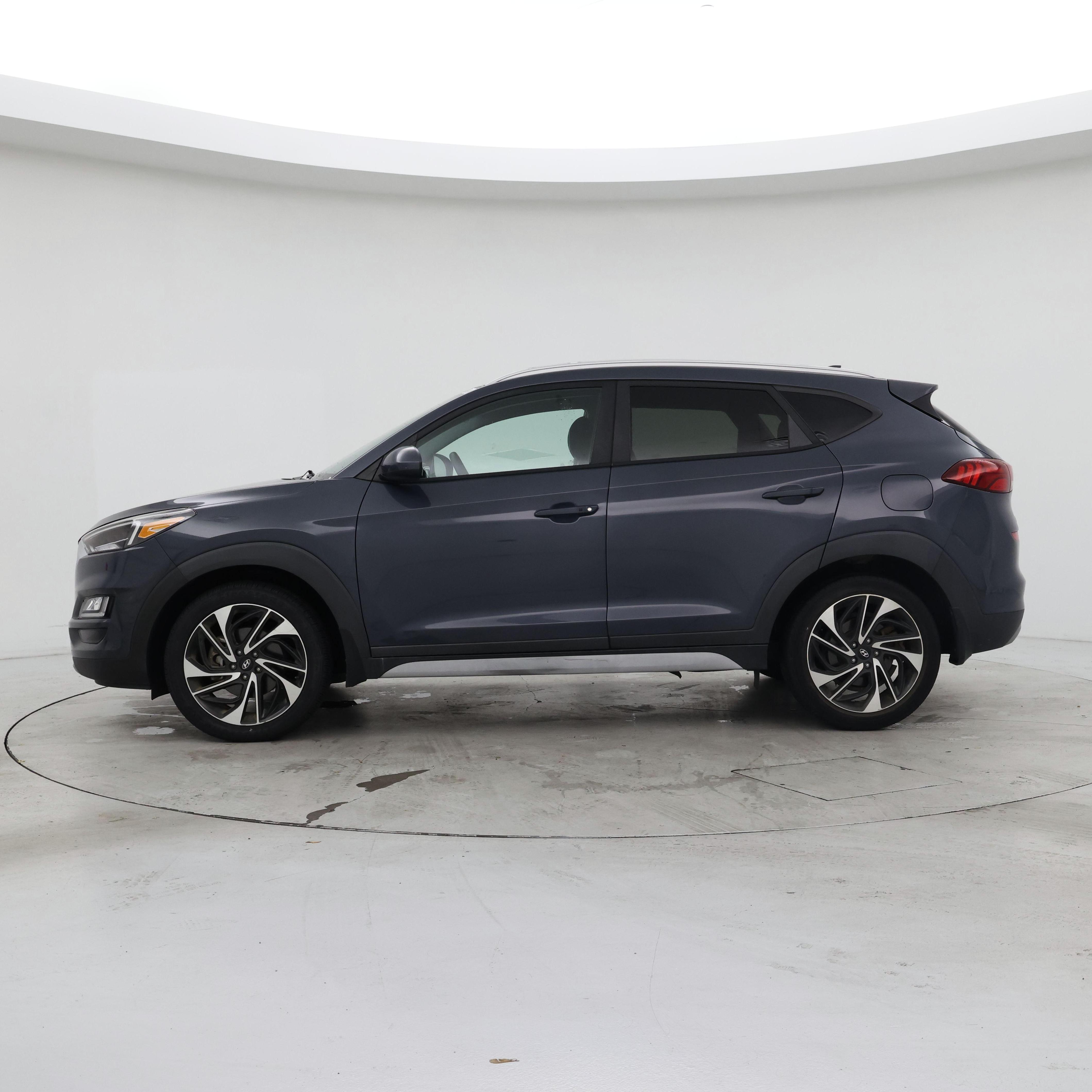 Thumbnail: 2019 Hyundai Tucson - 3