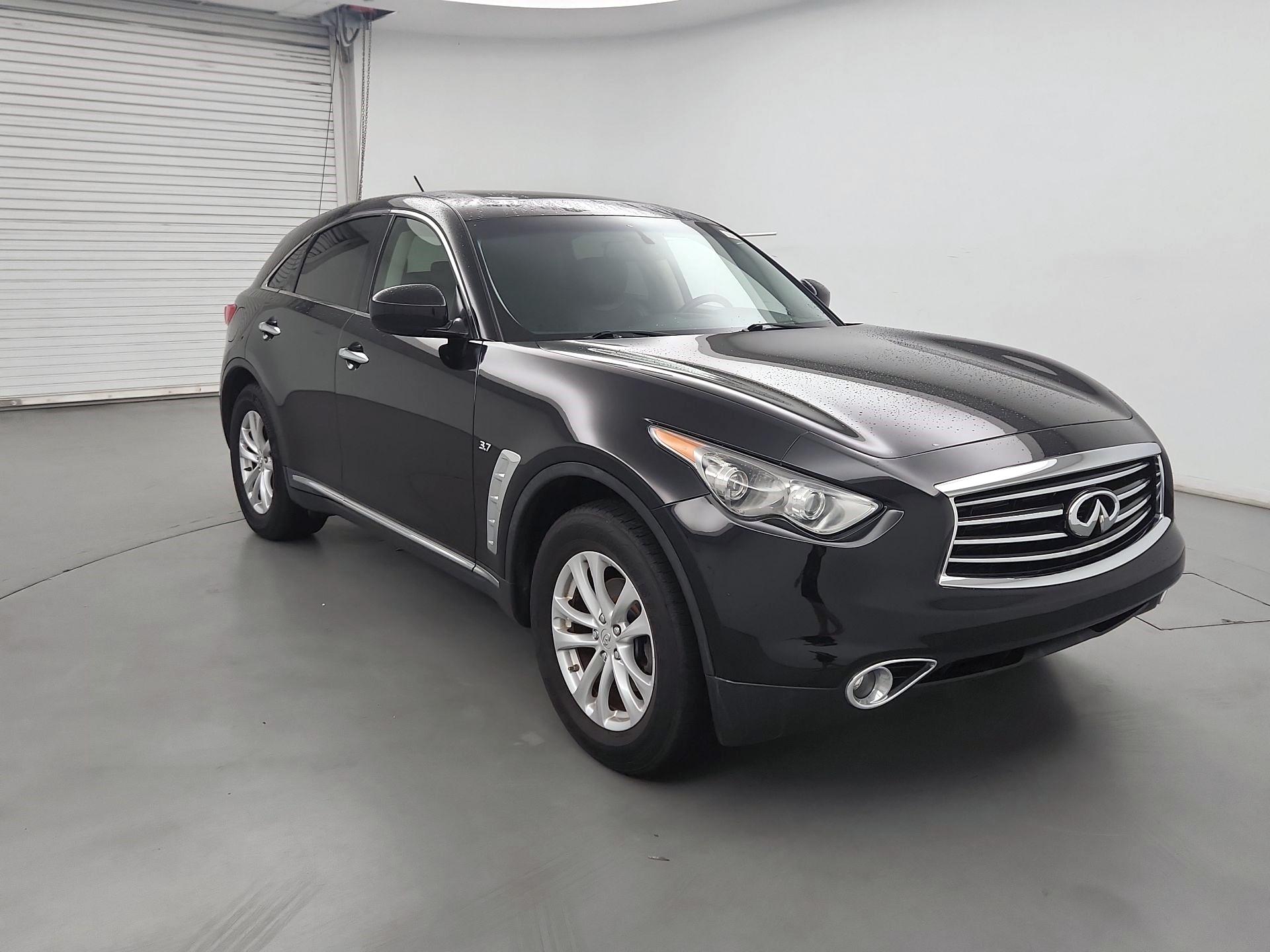 Thumbnail: 2016 INFINITI QX70 - 1