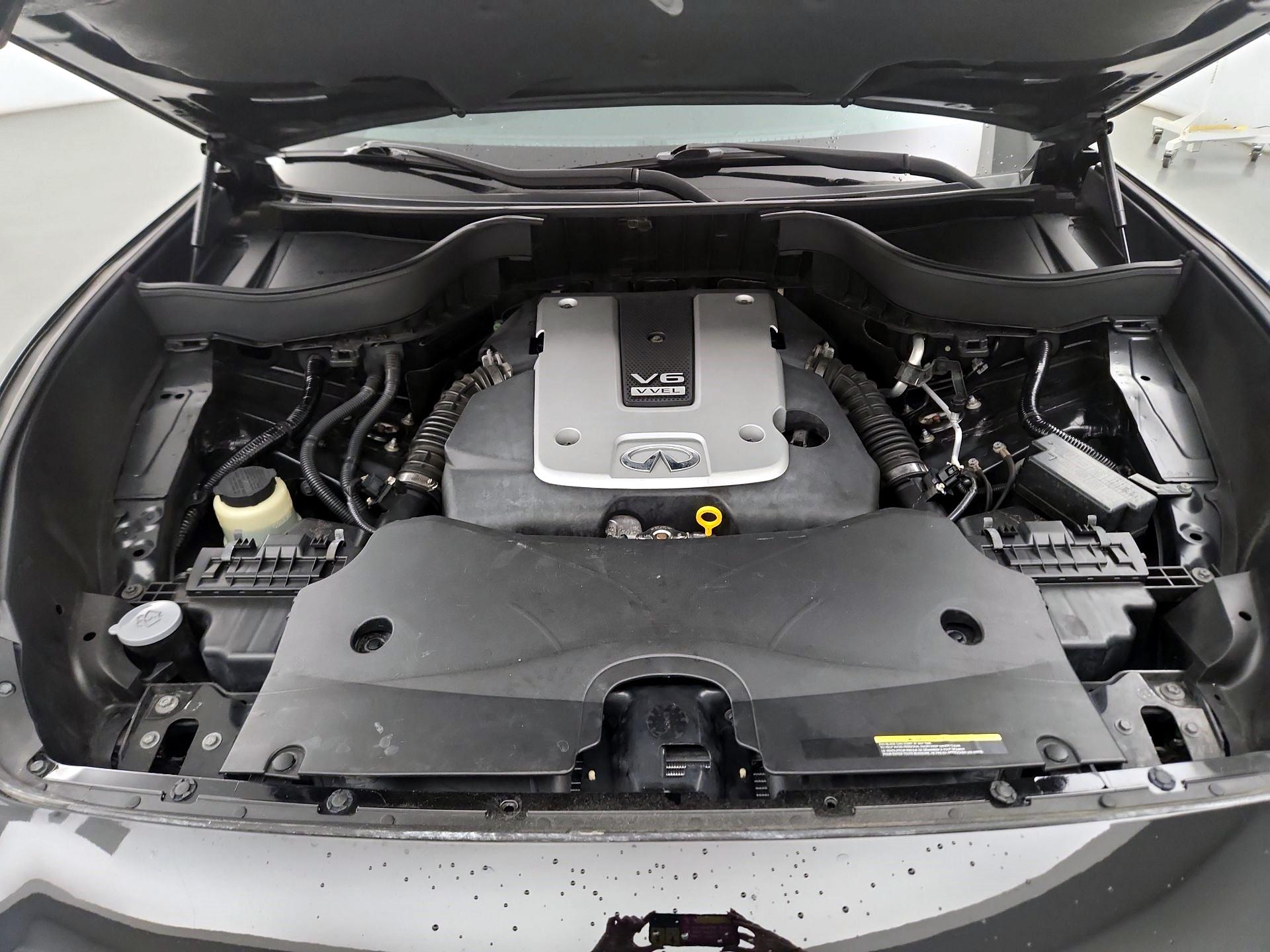 Thumbnail: 2016 INFINITI QX70 - 19