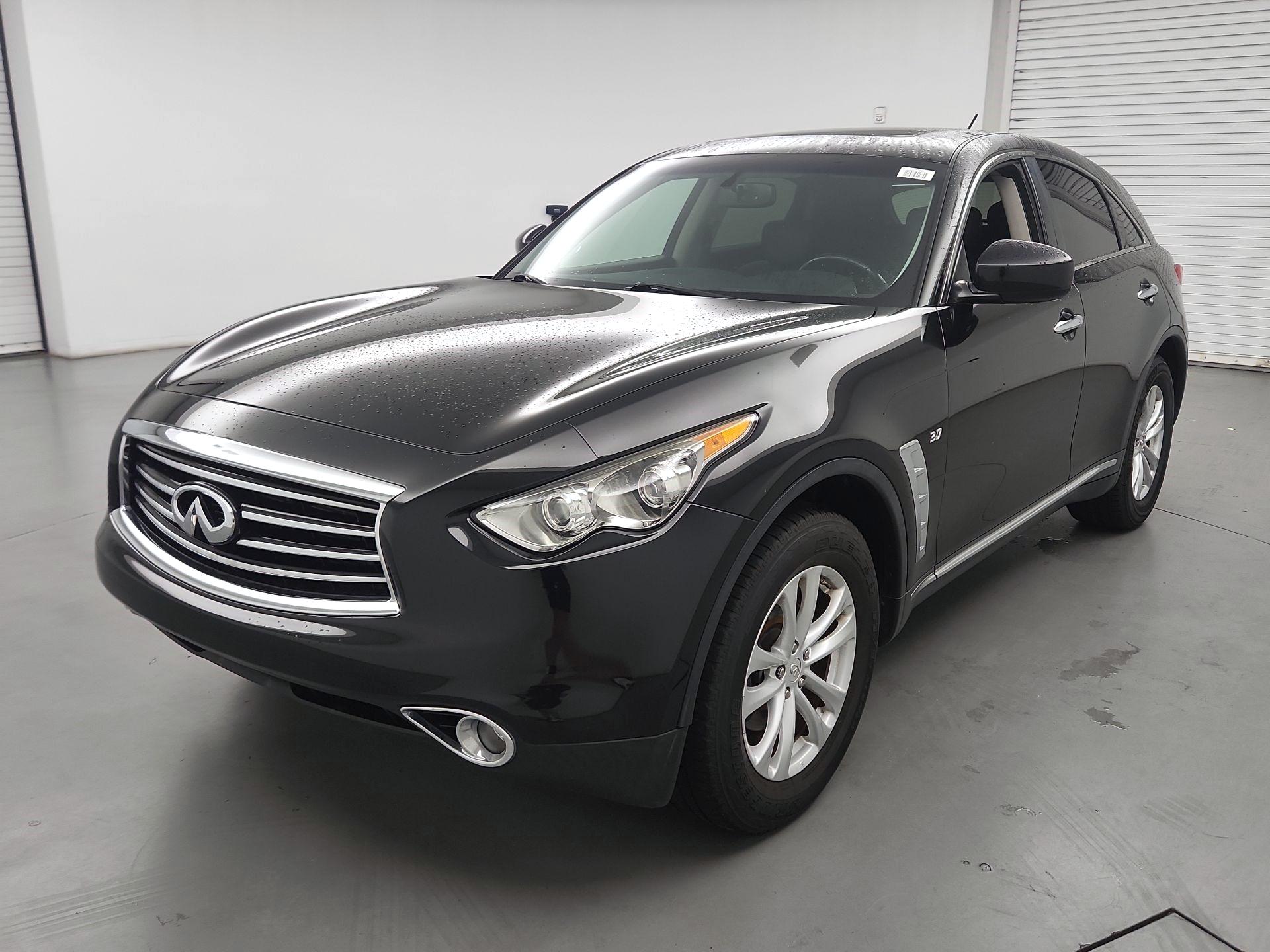 Thumbnail: 2016 INFINITI QX70 - 3