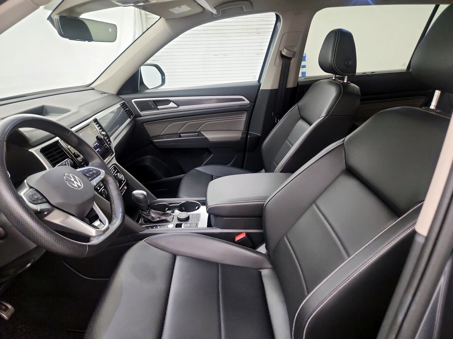 Thumbnail: 2023 Volkswagen Atlas - 11