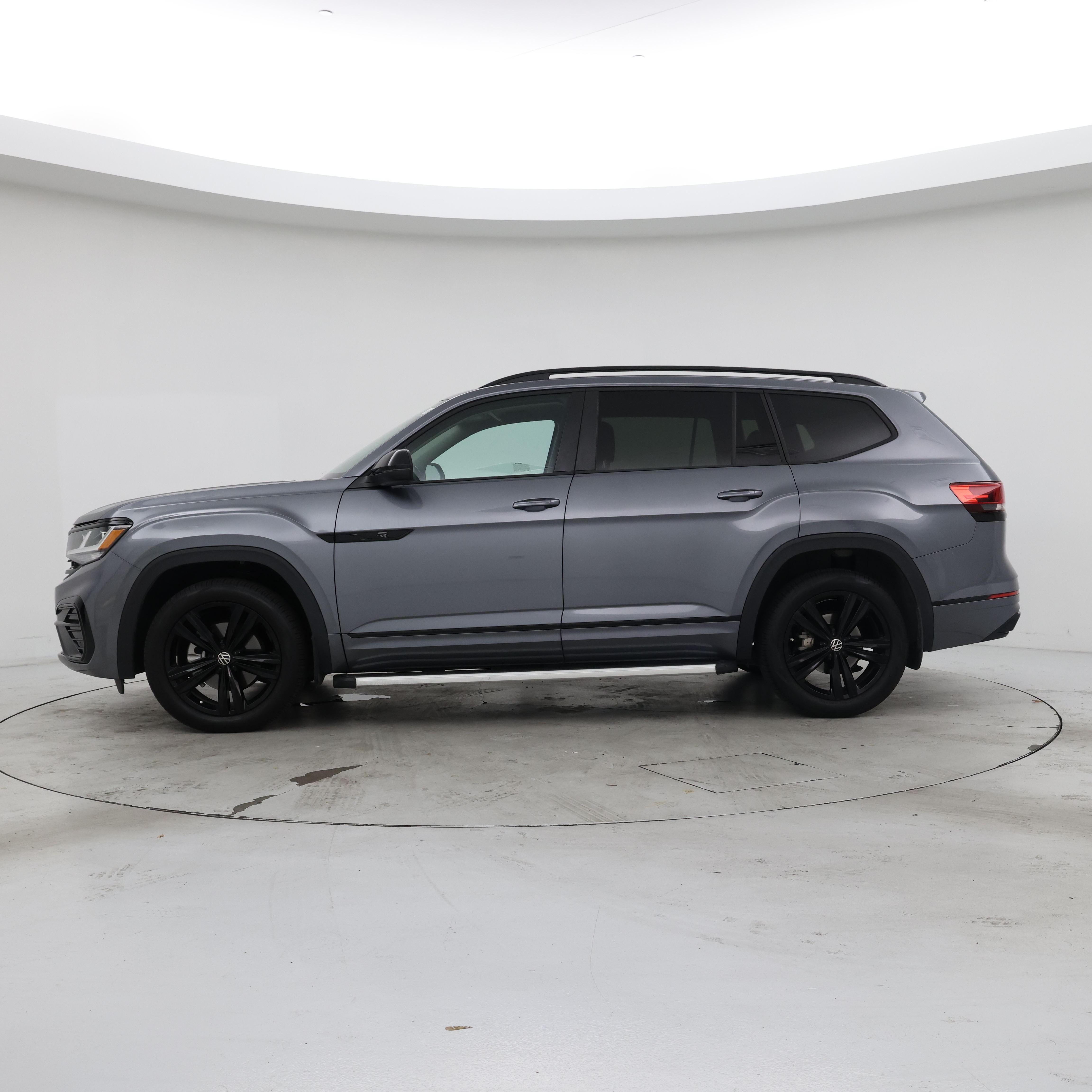 Thumbnail: 2023 Volkswagen Atlas - 3
