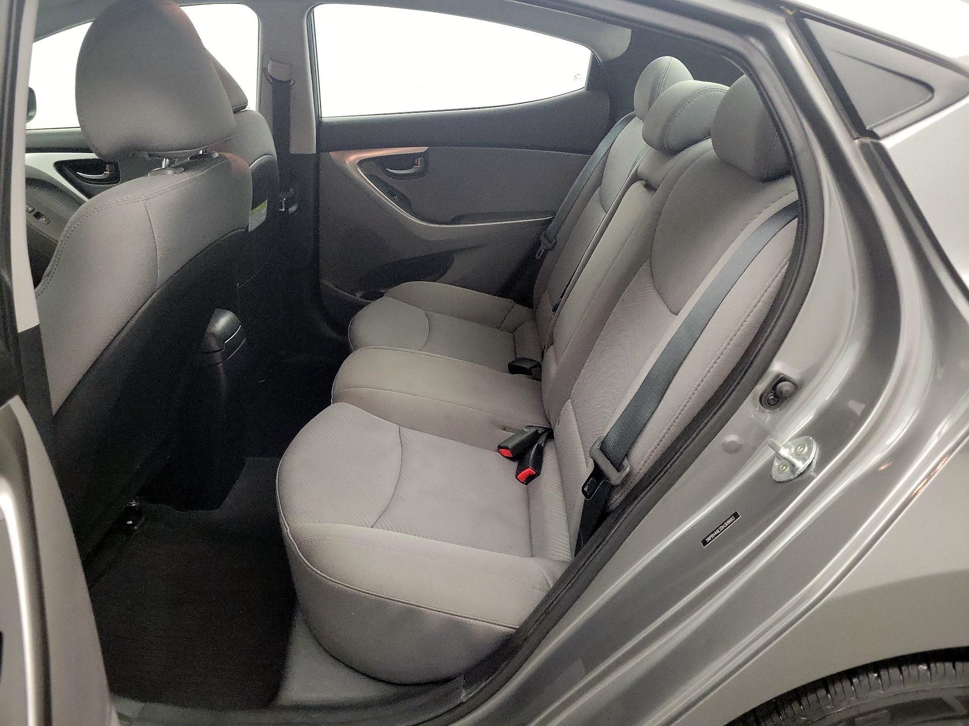 Thumbnail: 2013 Hyundai Elantra - 16