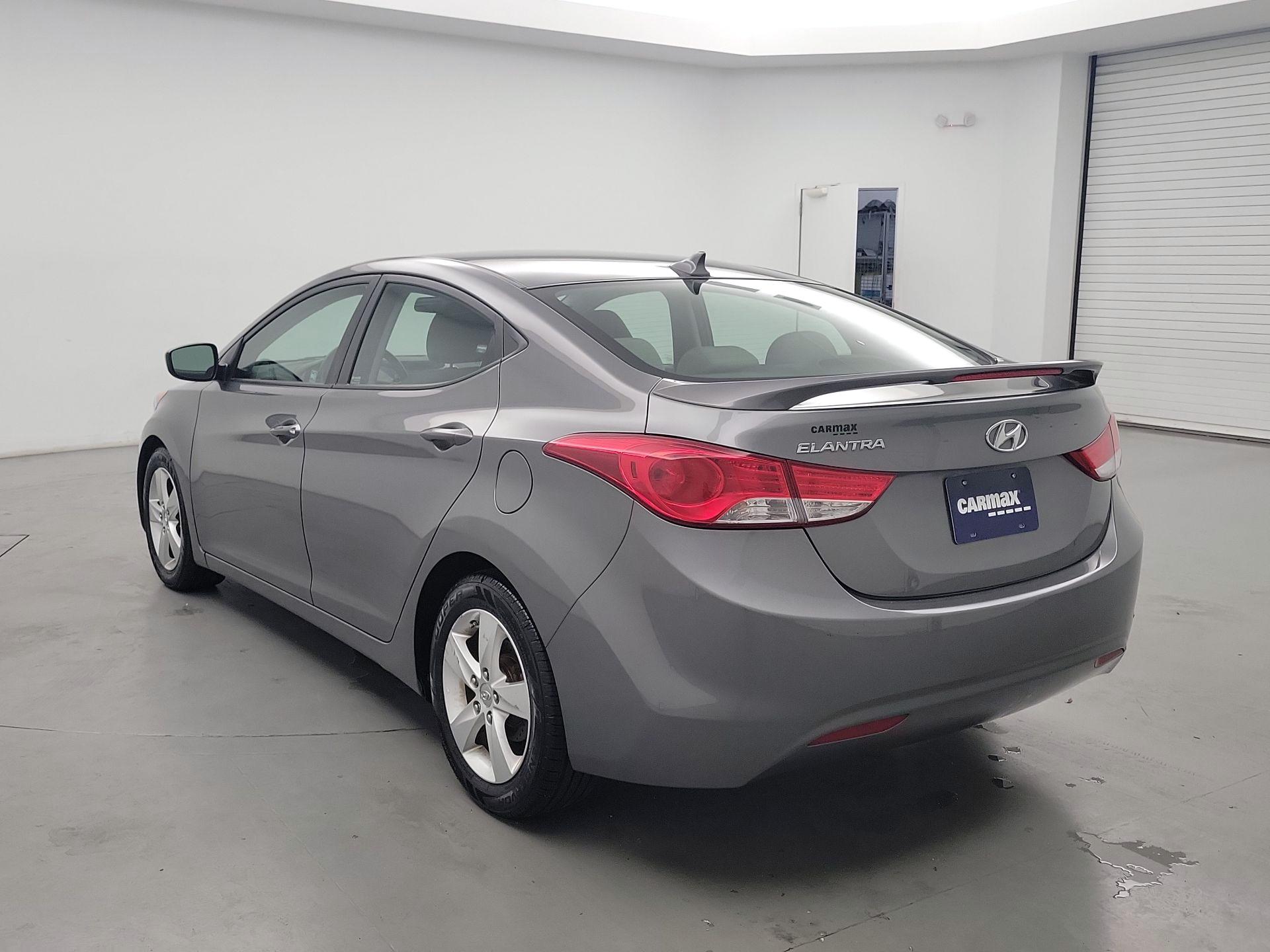 Thumbnail: 2013 Hyundai Elantra - 7