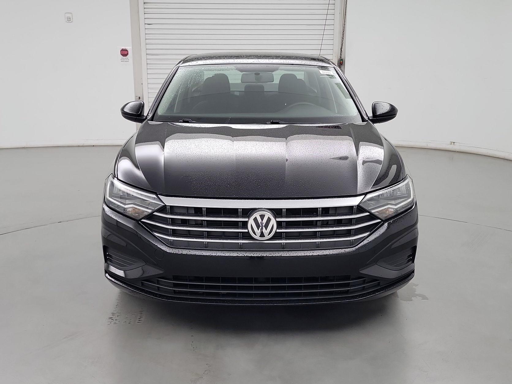 Thumbnail: 2021 Volkswagen Jetta - 2