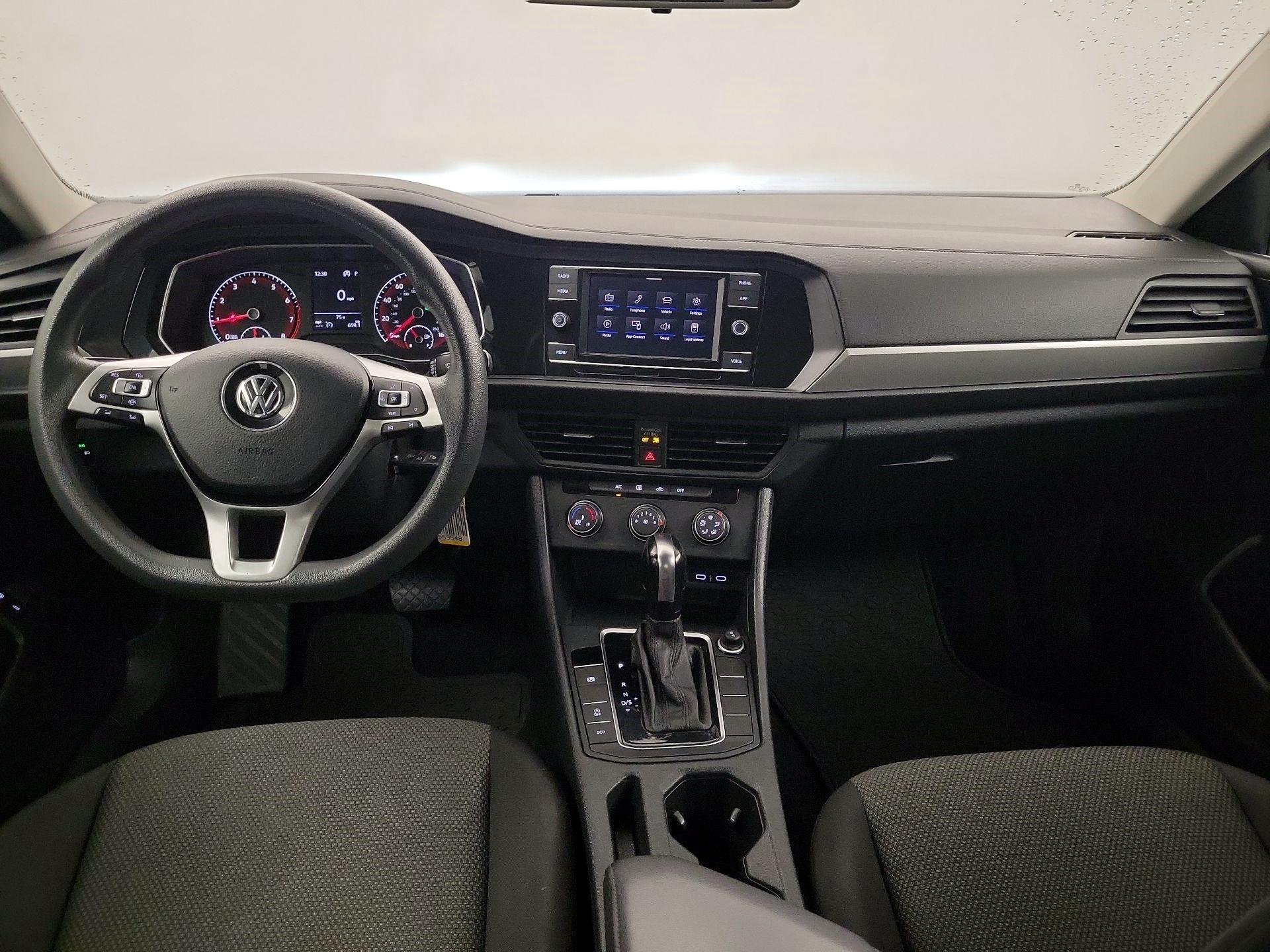Thumbnail: 2021 Volkswagen Jetta - 8