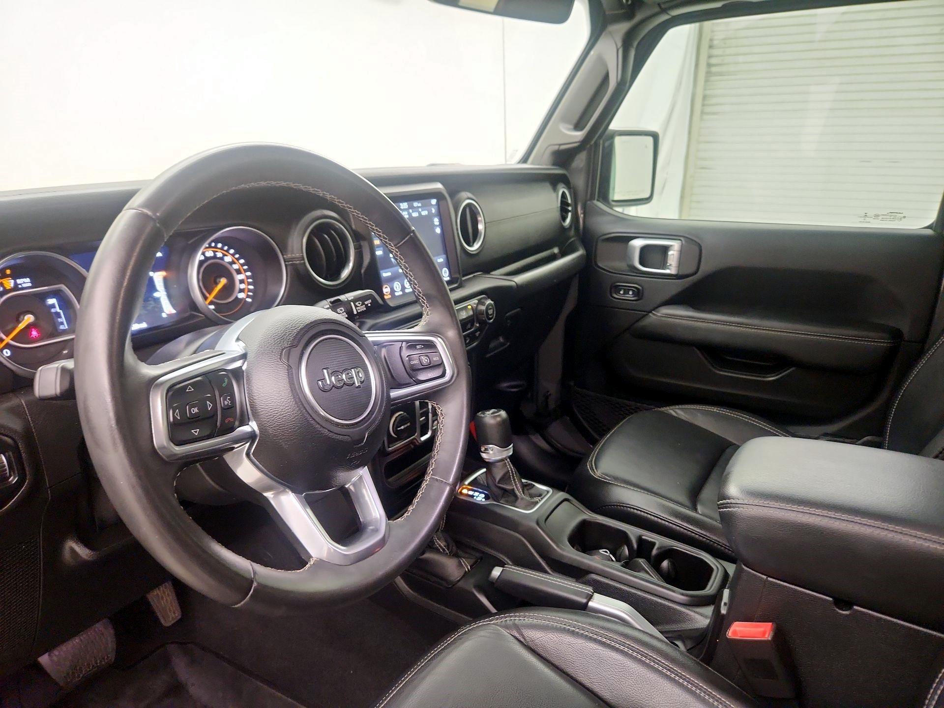 Thumbnail: 2019 Jeep Wrangler - 11
