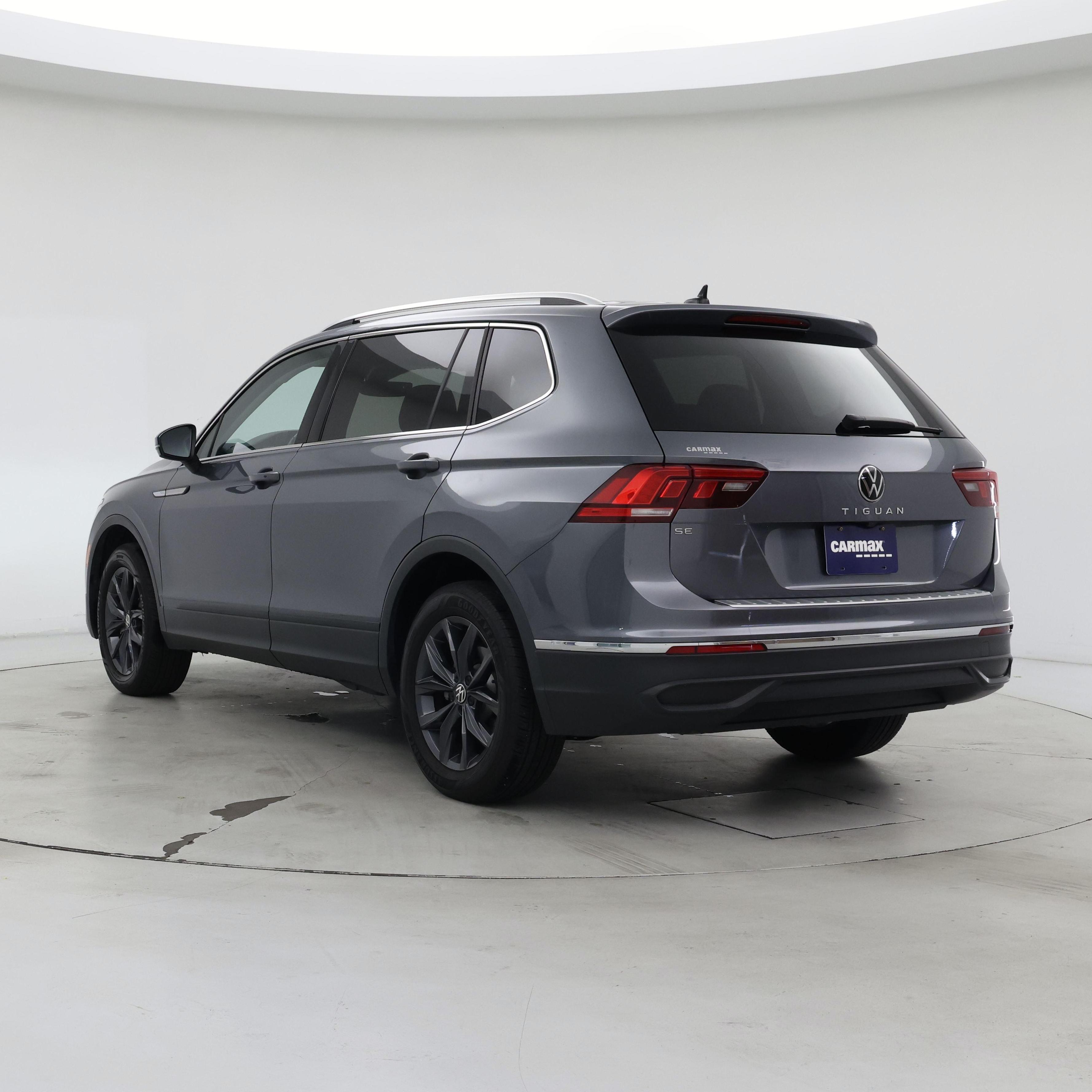 Thumbnail: 2022 Volkswagen Tiguan - 2