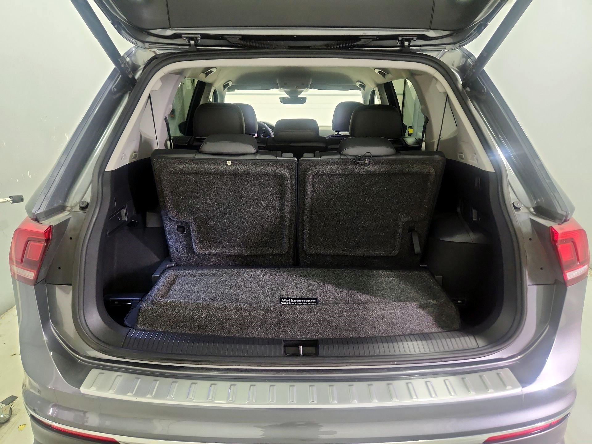 Thumbnail: 2022 Volkswagen Tiguan - 20