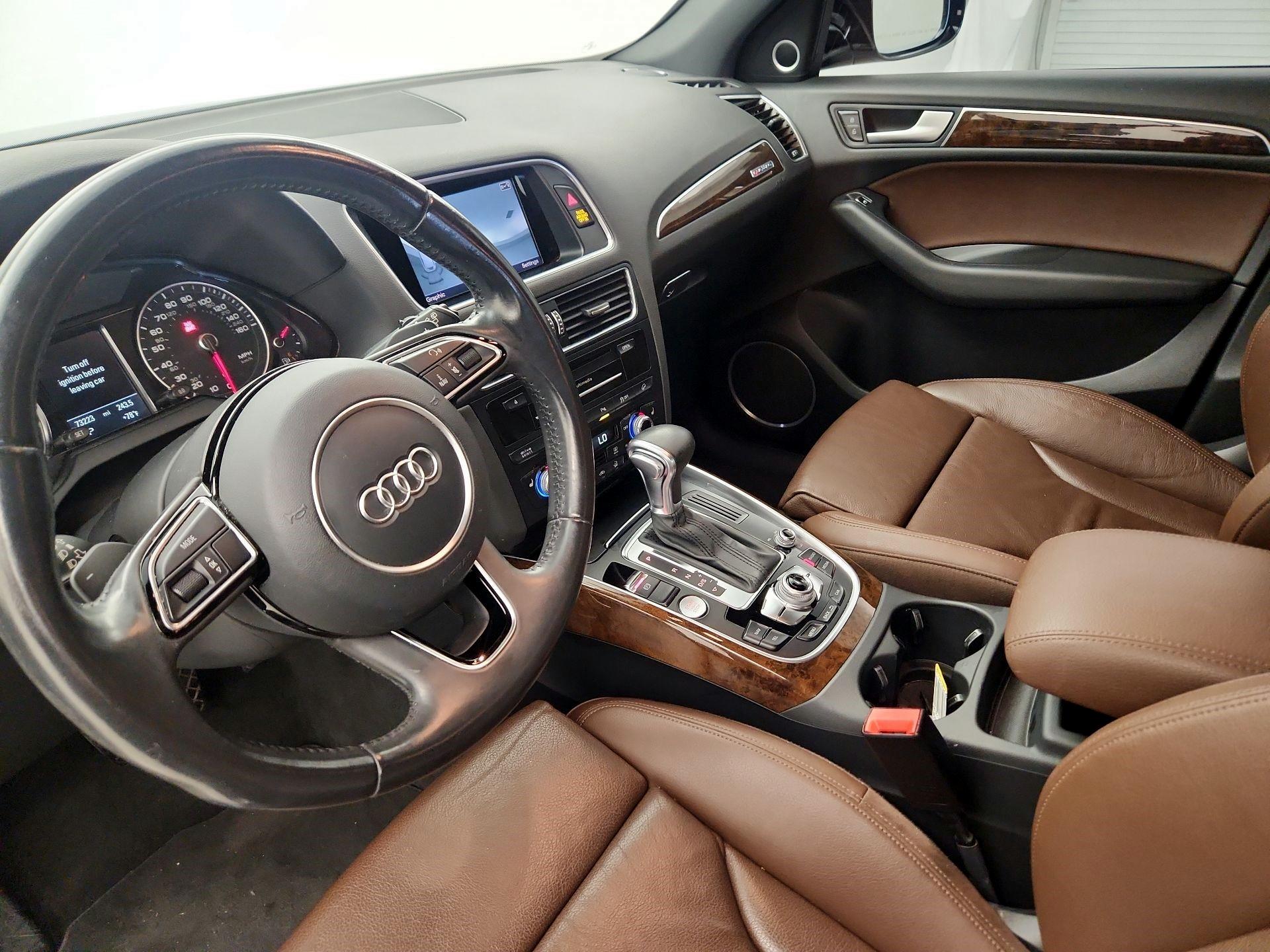 Thumbnail: 2015 Audi Q5 - 11