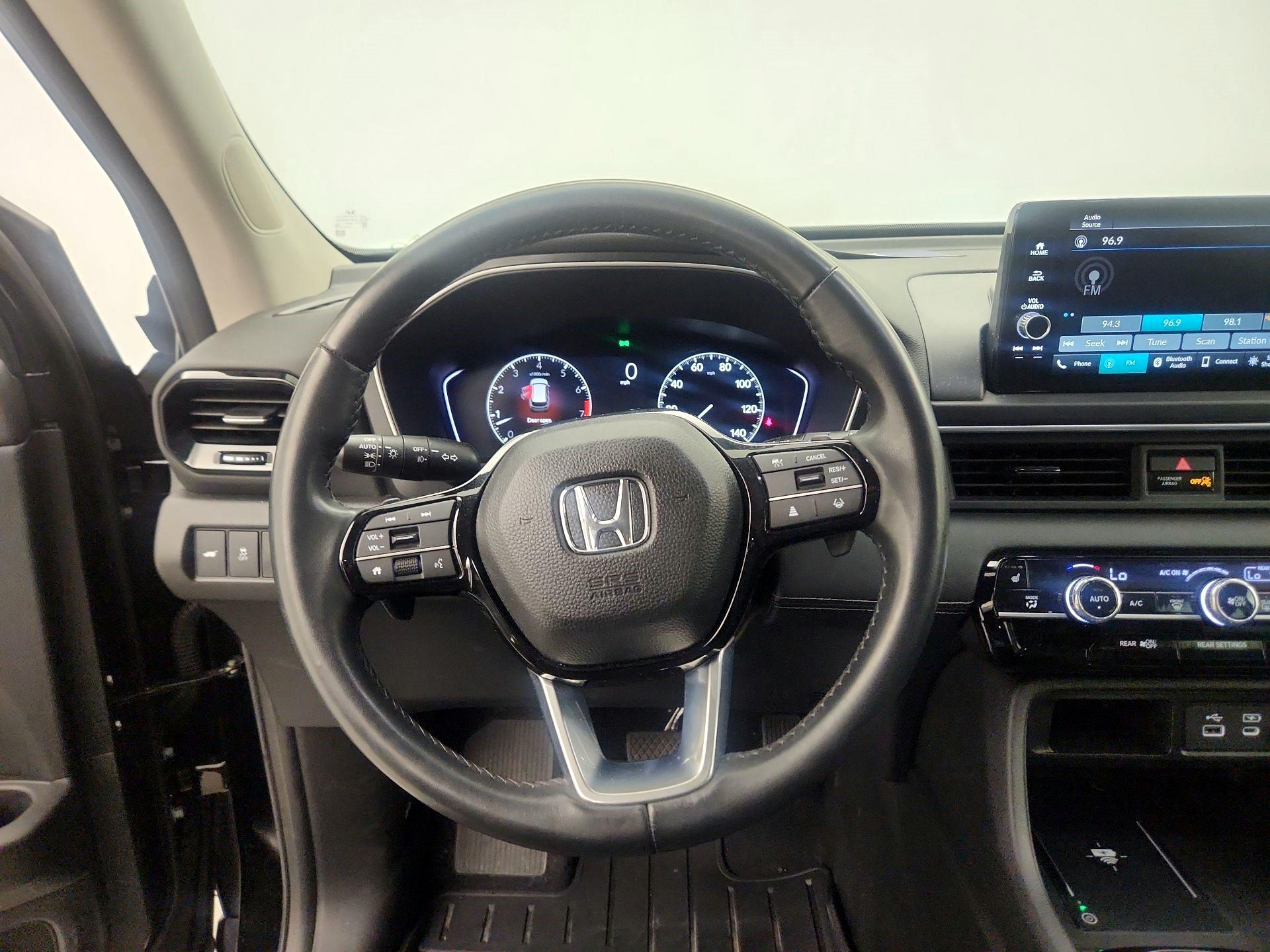 Thumbnail: 2023 Honda Pilot - 10