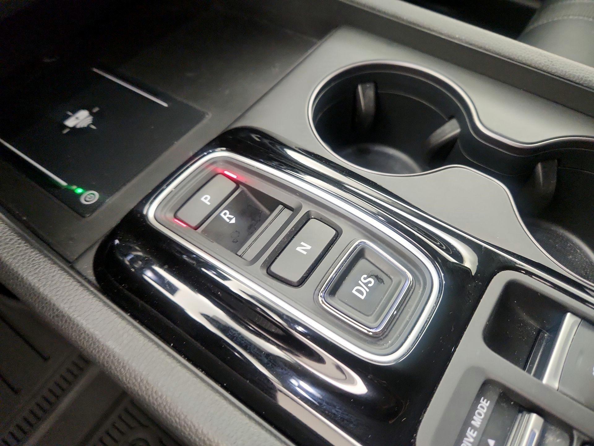 Thumbnail: 2023 Honda Pilot - 17