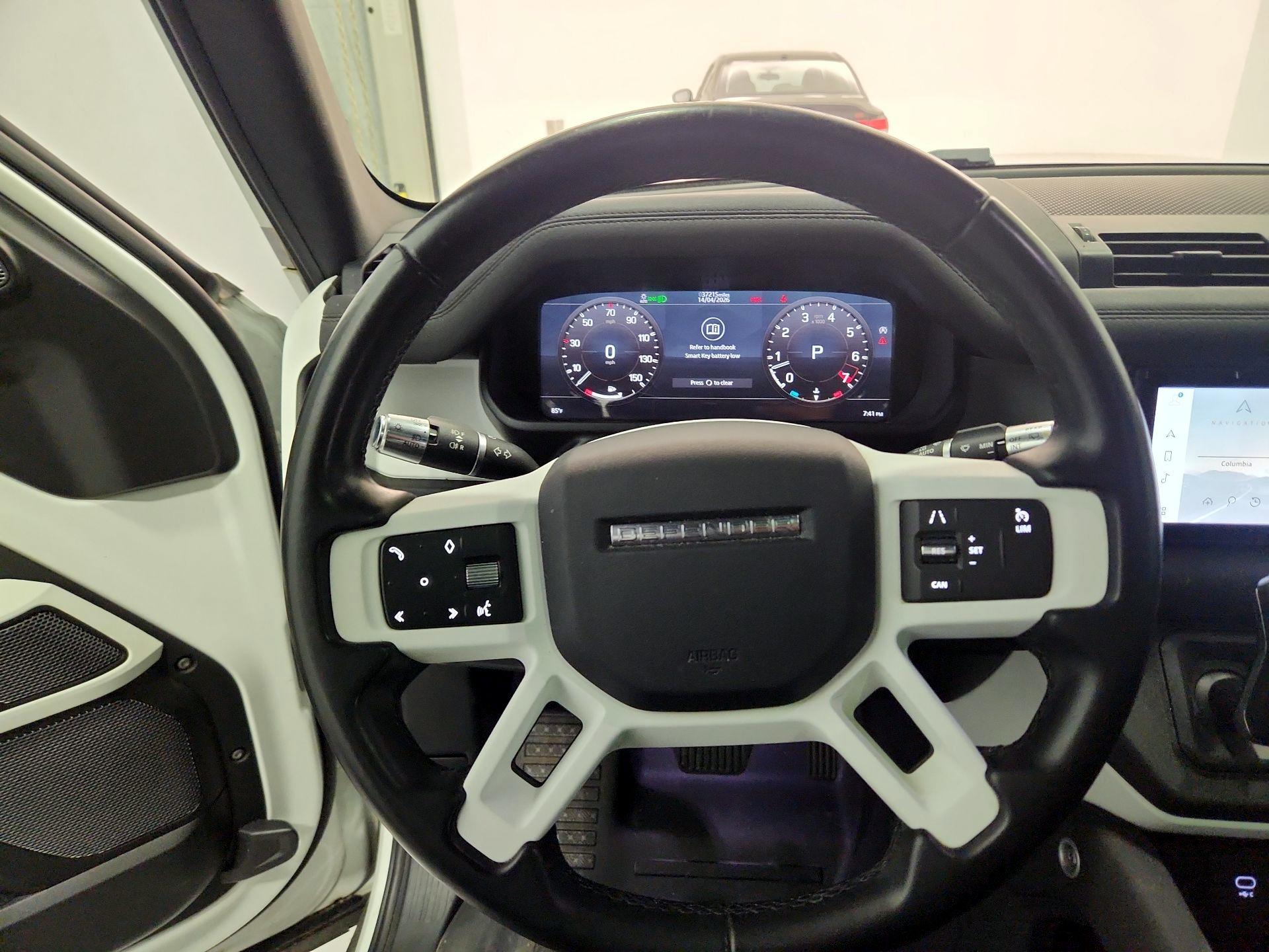 Thumbnail: 2022 Land Rover Defender - 10