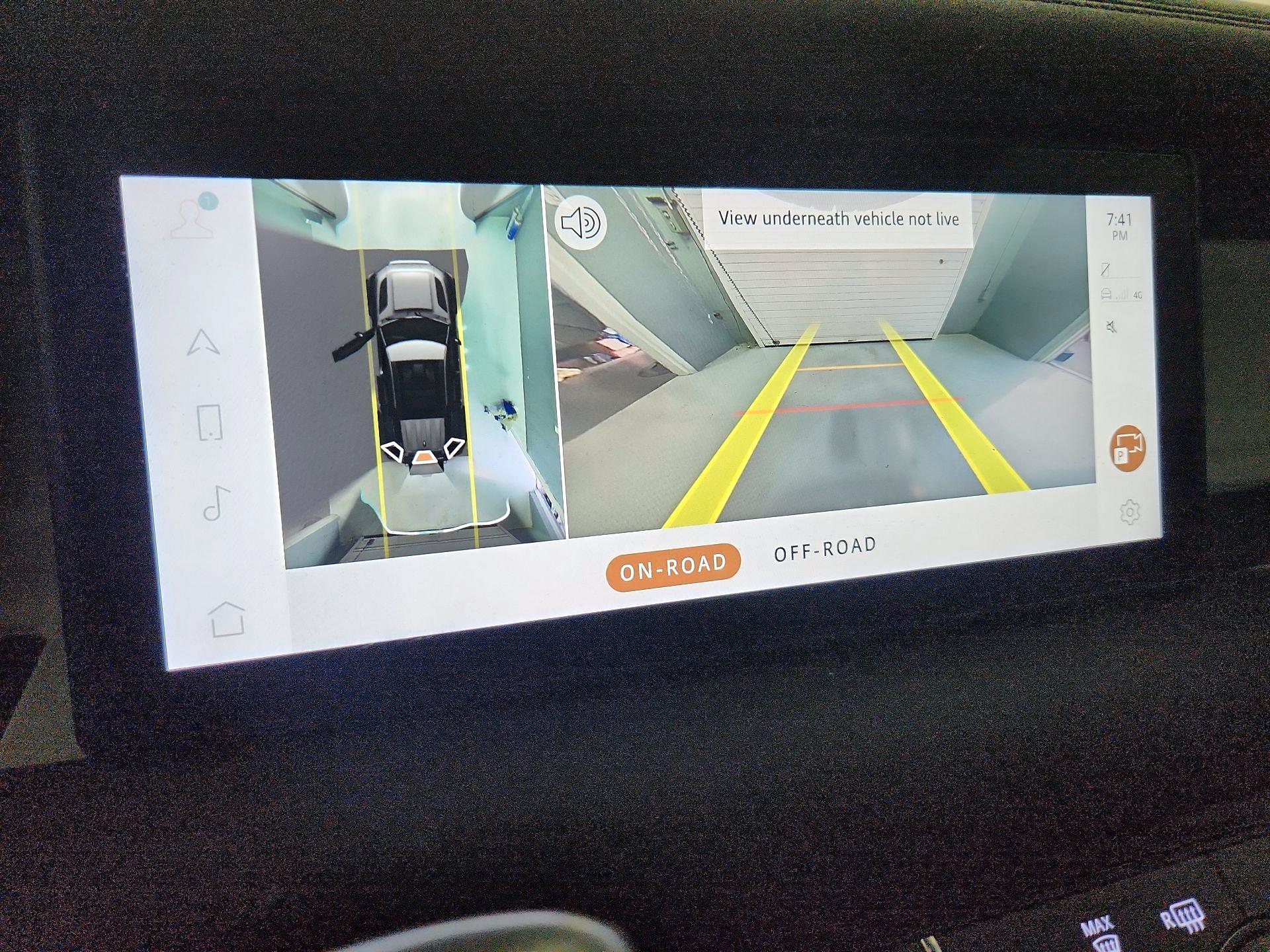 Thumbnail: 2022 Land Rover Defender - 14