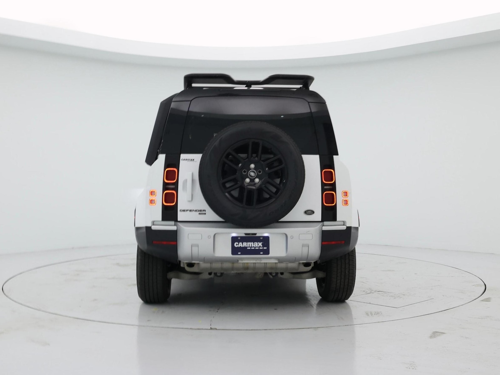 2022 Land Rover Defender SE - Photo 7