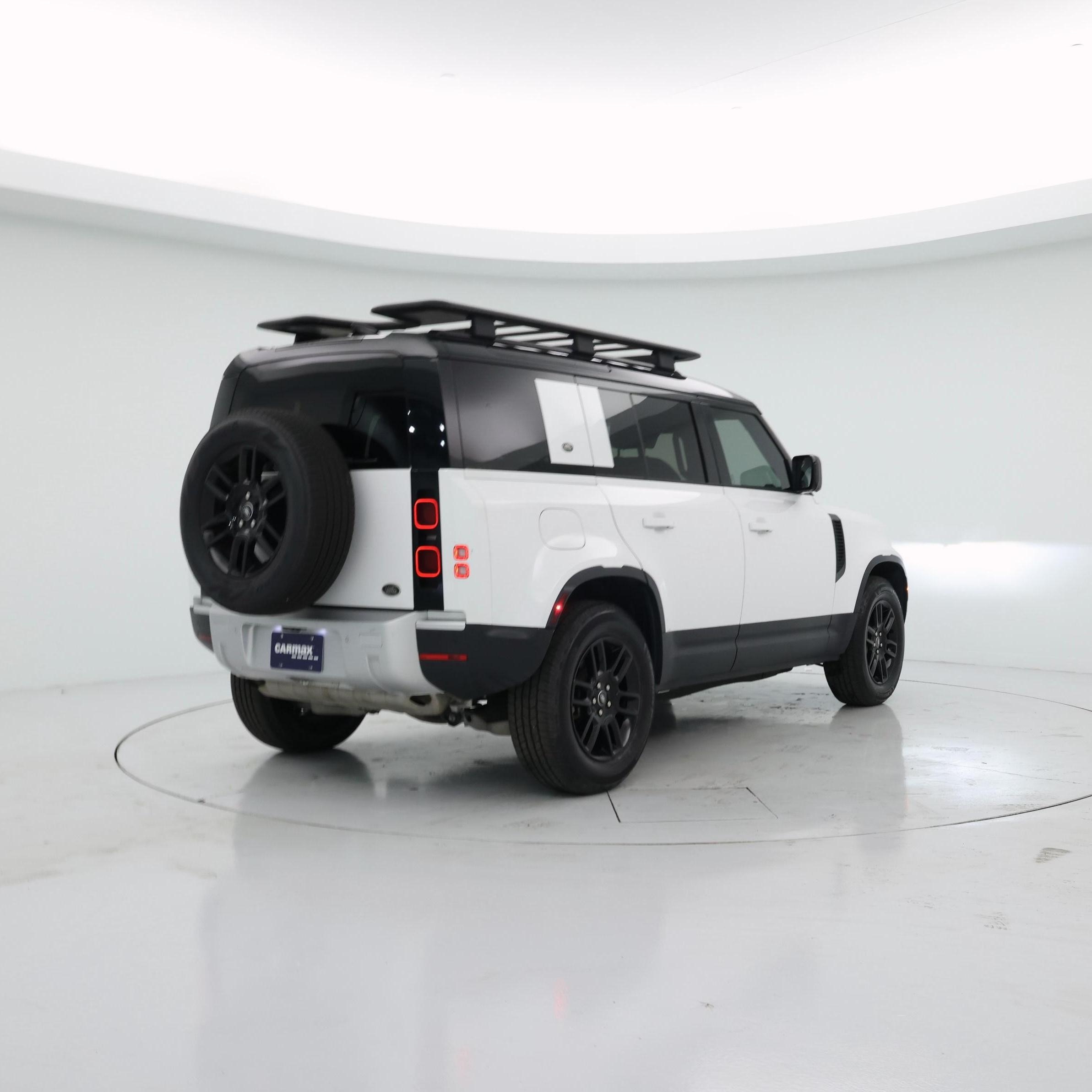 Thumbnail: 2022 Land Rover Defender - 8