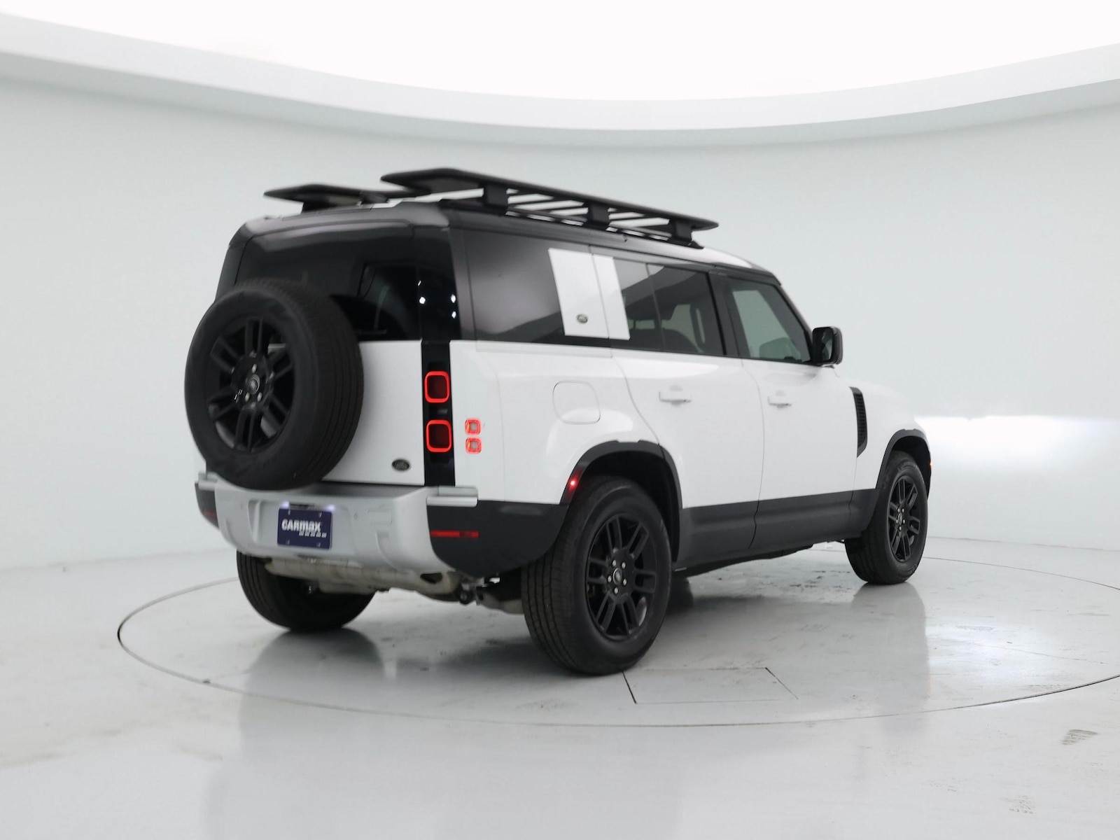 2022 Land Rover Defender SE - Photo 9