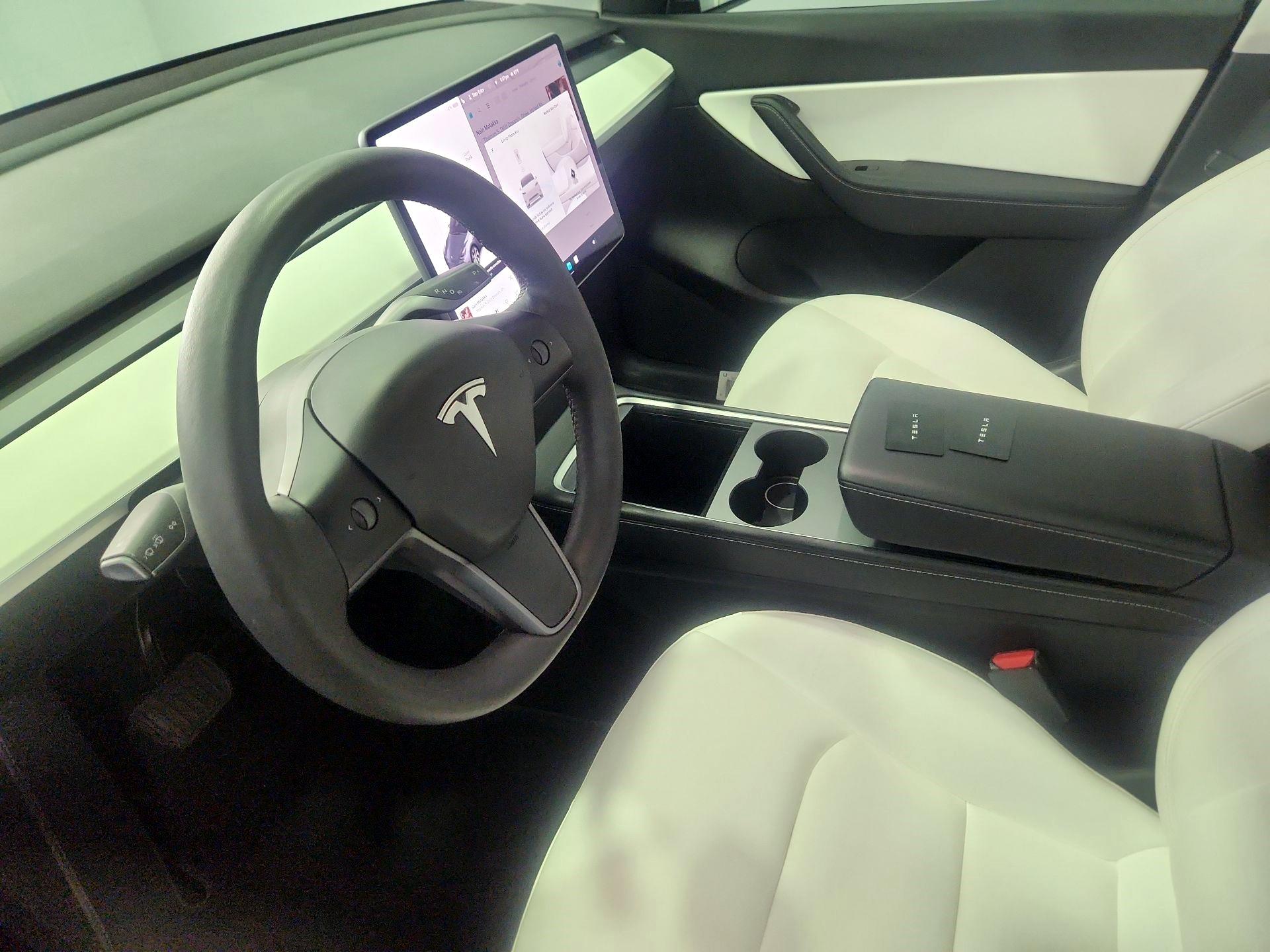 Thumbnail: 2021 Tesla Model Y - 11