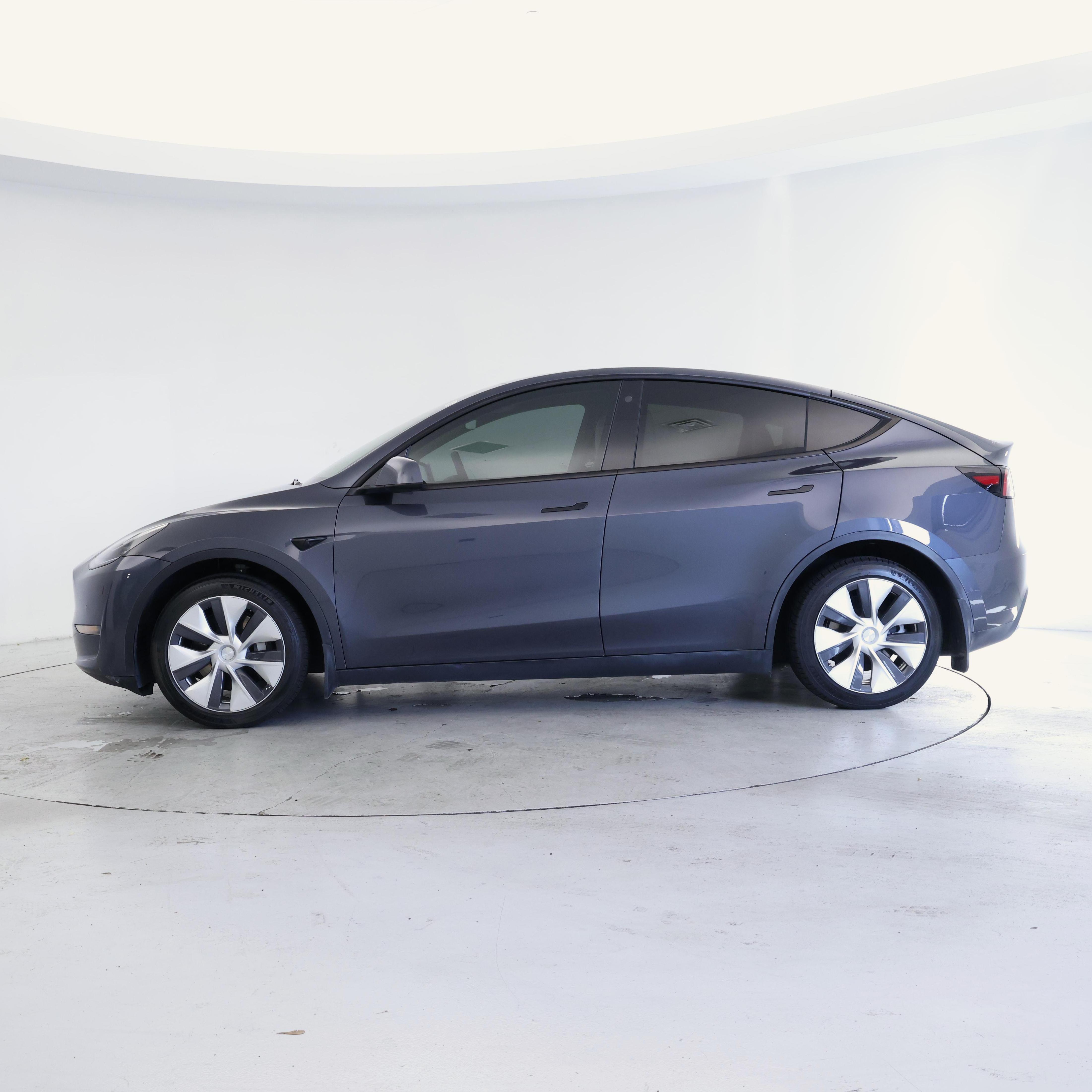 Thumbnail: 2021 Tesla Model Y - 3