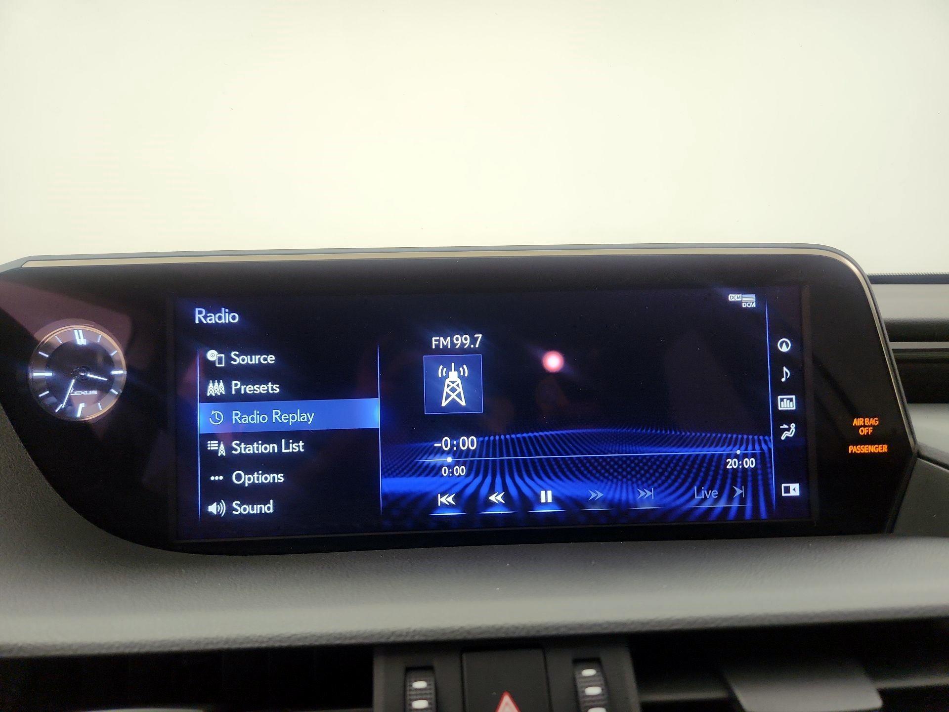 Thumbnail: 2020 Lexus ES - 15
