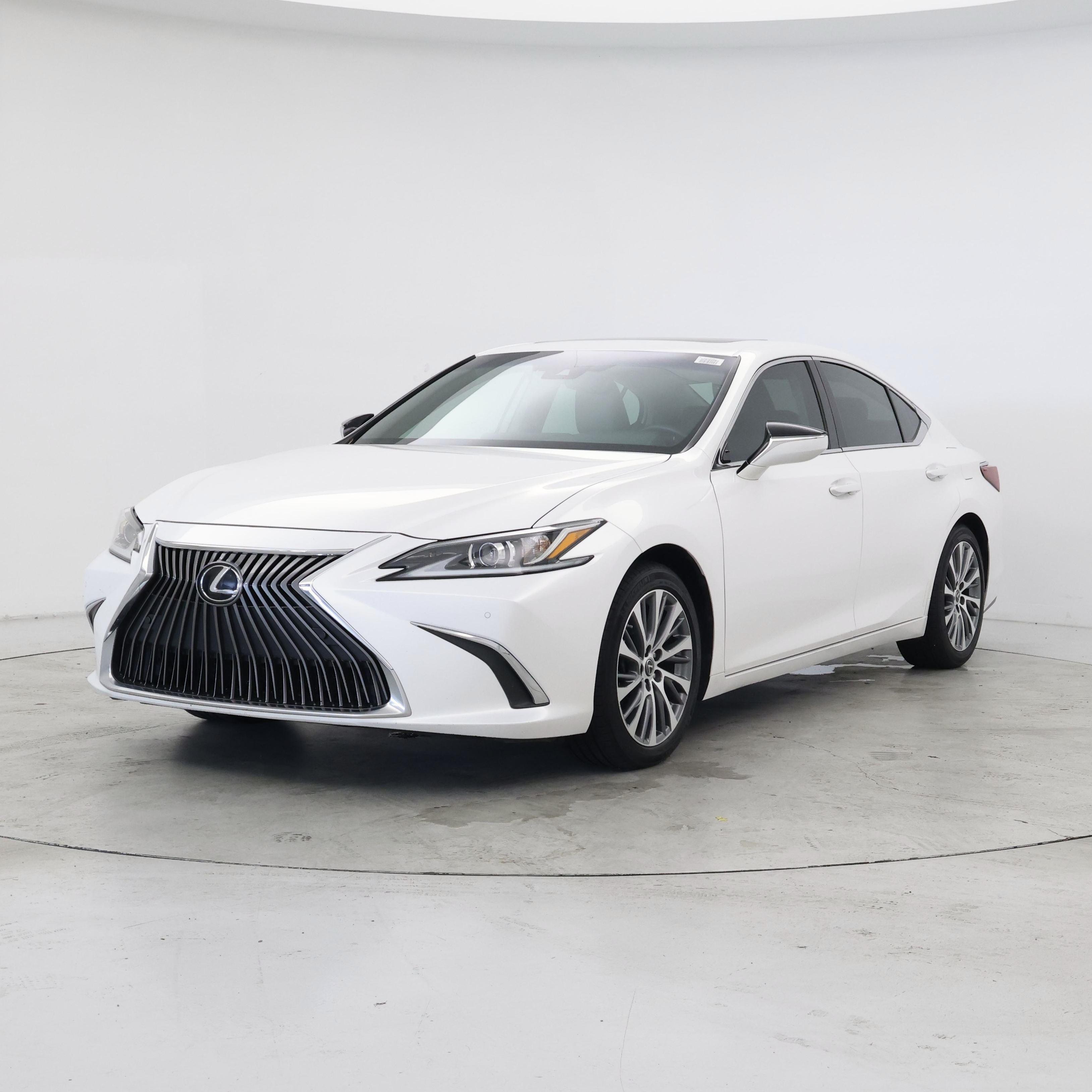 Thumbnail: 2020 Lexus ES - 4