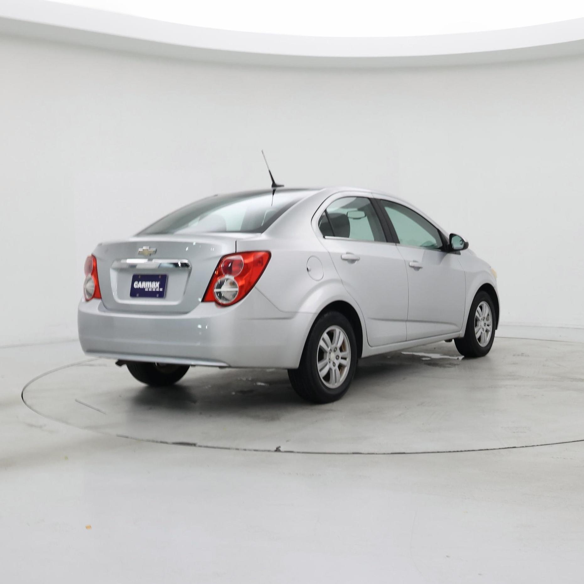 Thumbnail: 2014 Chevrolet Sonic - 8