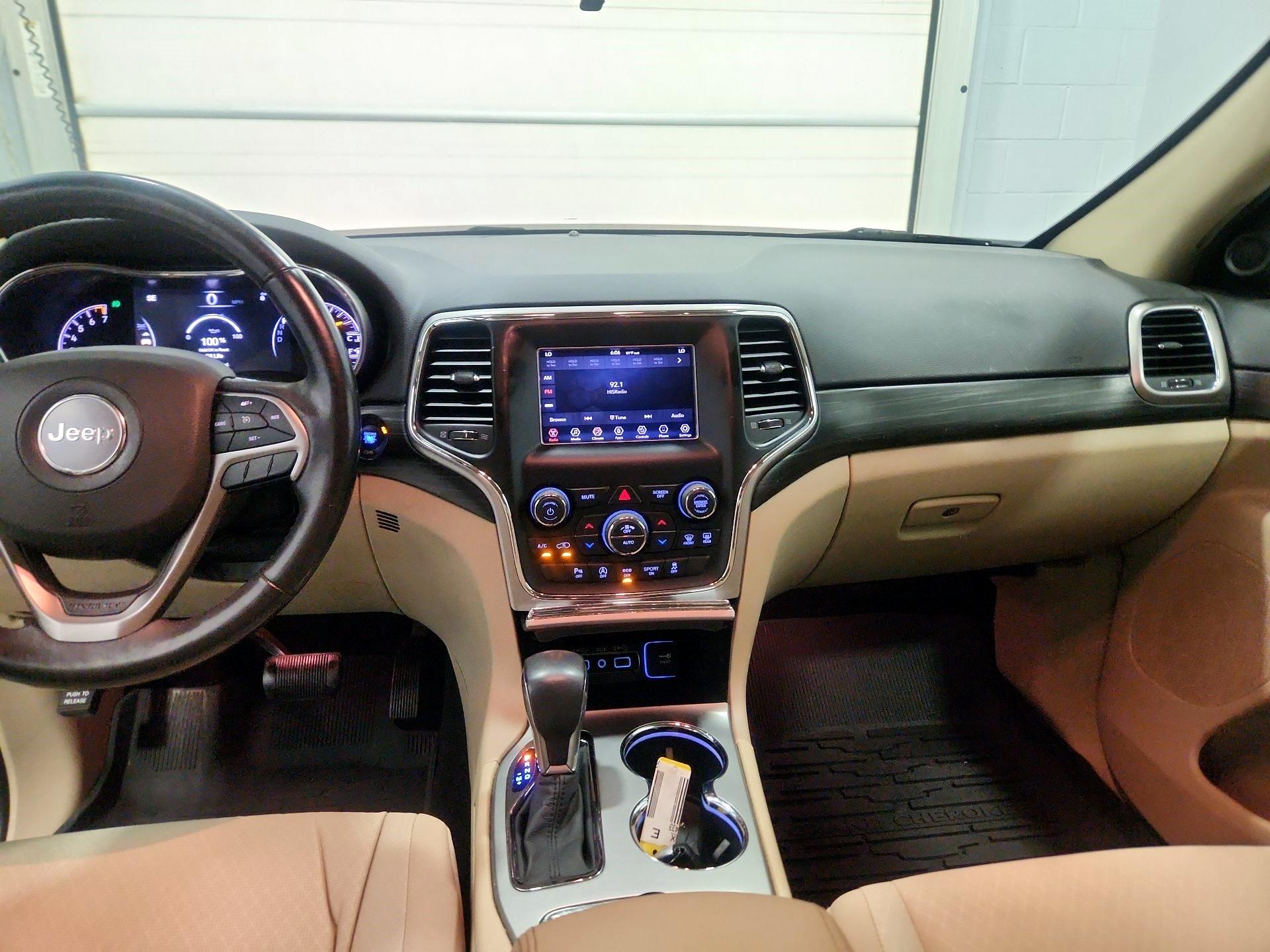 Thumbnail: 2019 Jeep Grand Cherokee - 9