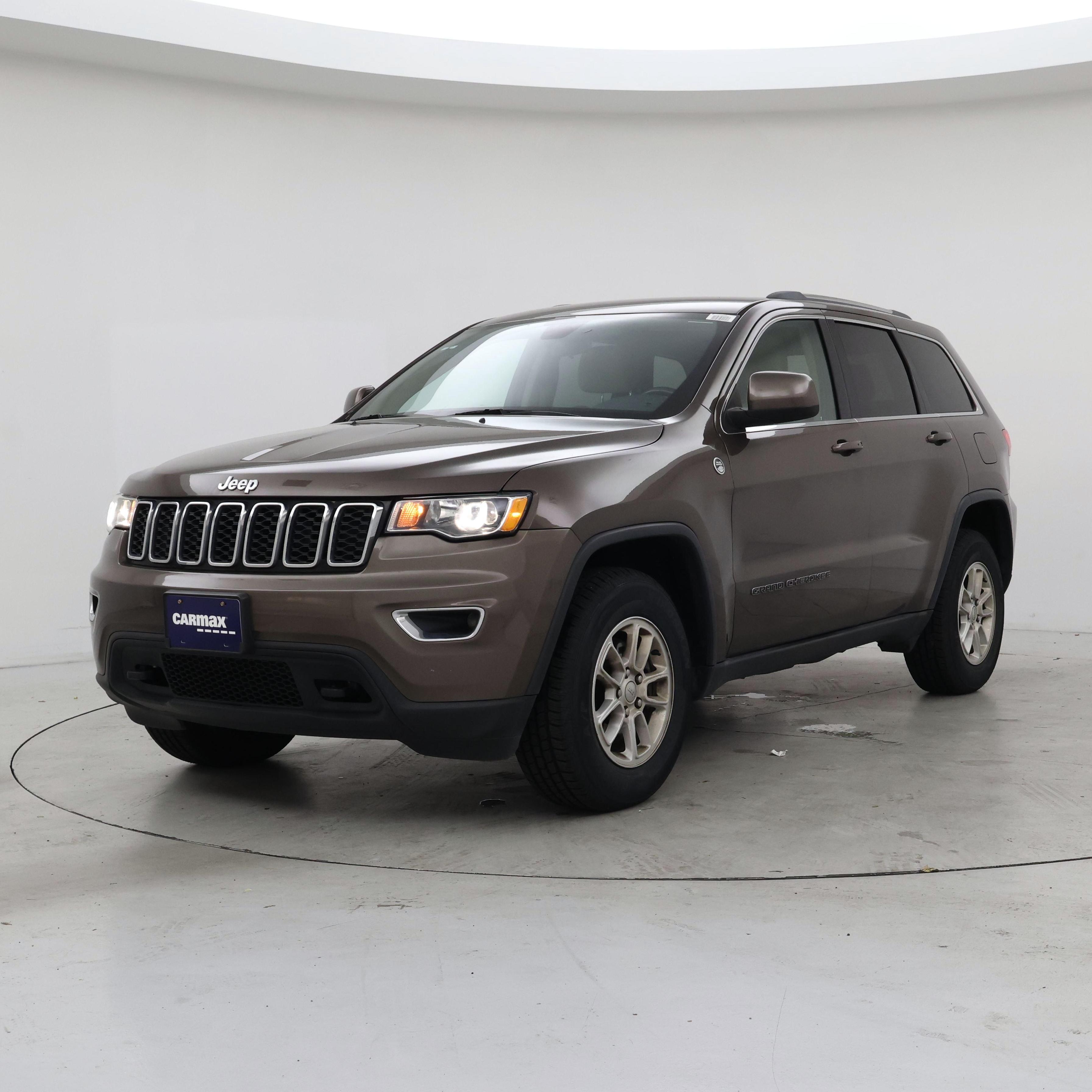 Thumbnail: 2019 Jeep Grand Cherokee - 4