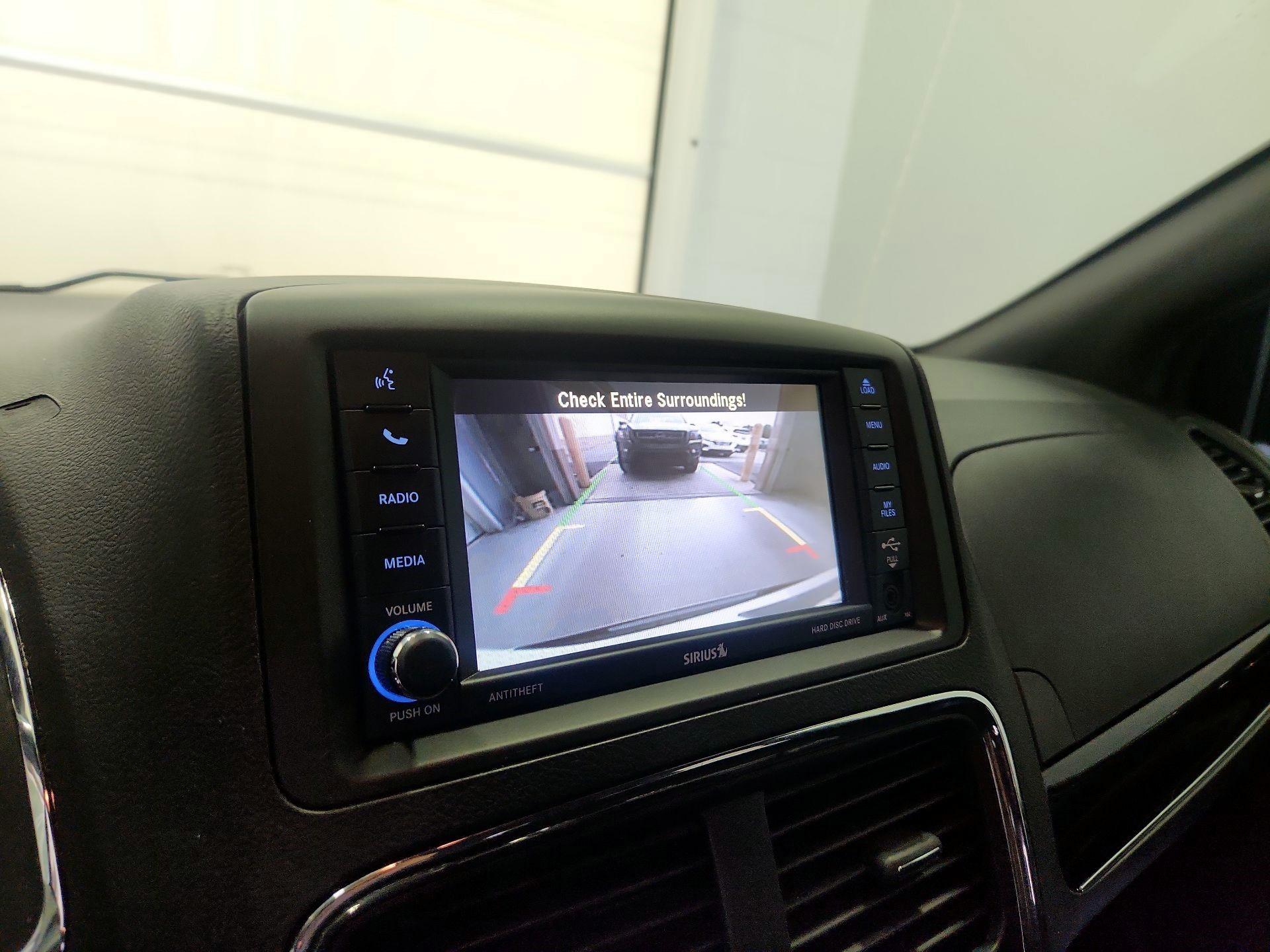 Thumbnail: 2019 Dodge Grand Caravan - 14