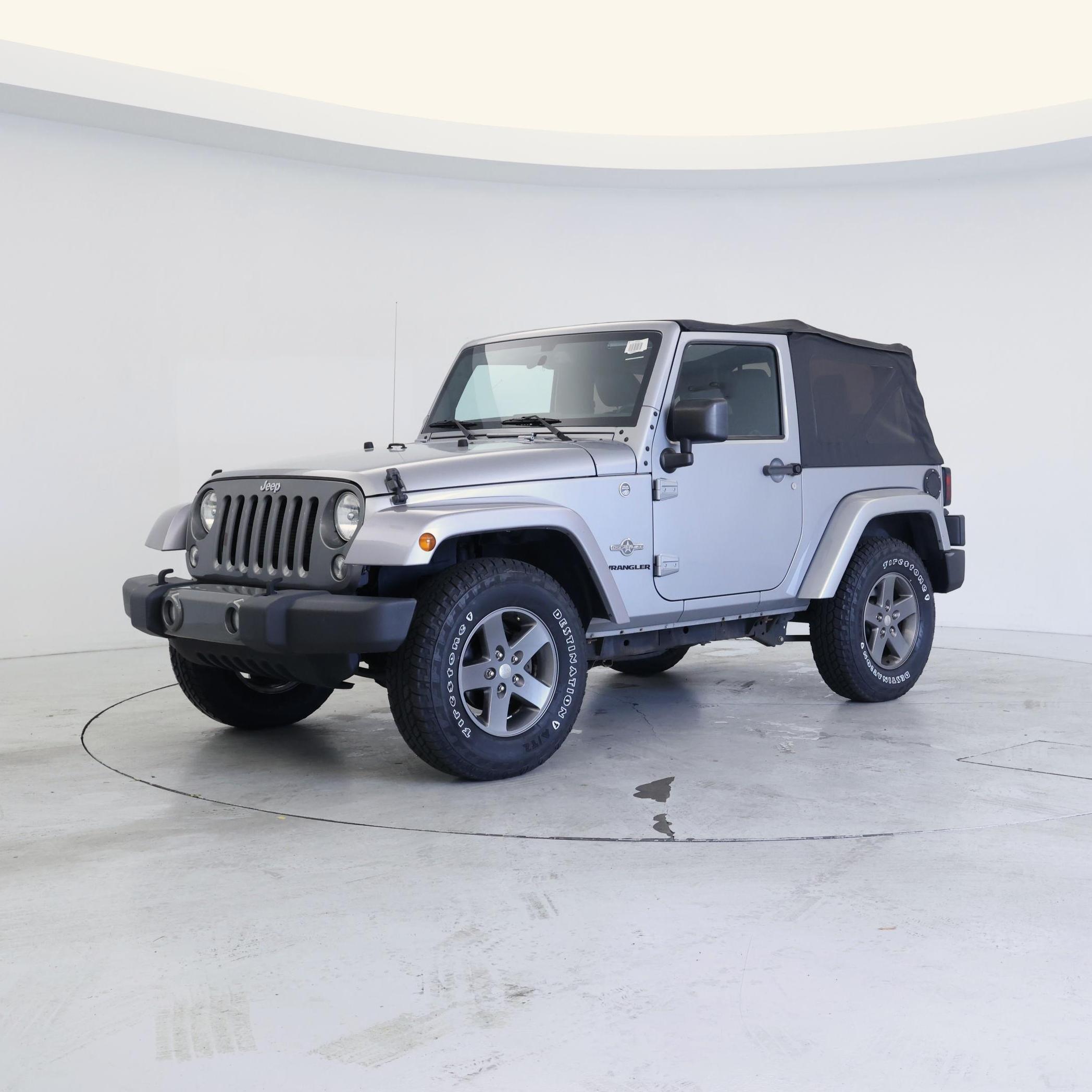 Thumbnail: 2015 Jeep Wrangler - 3
