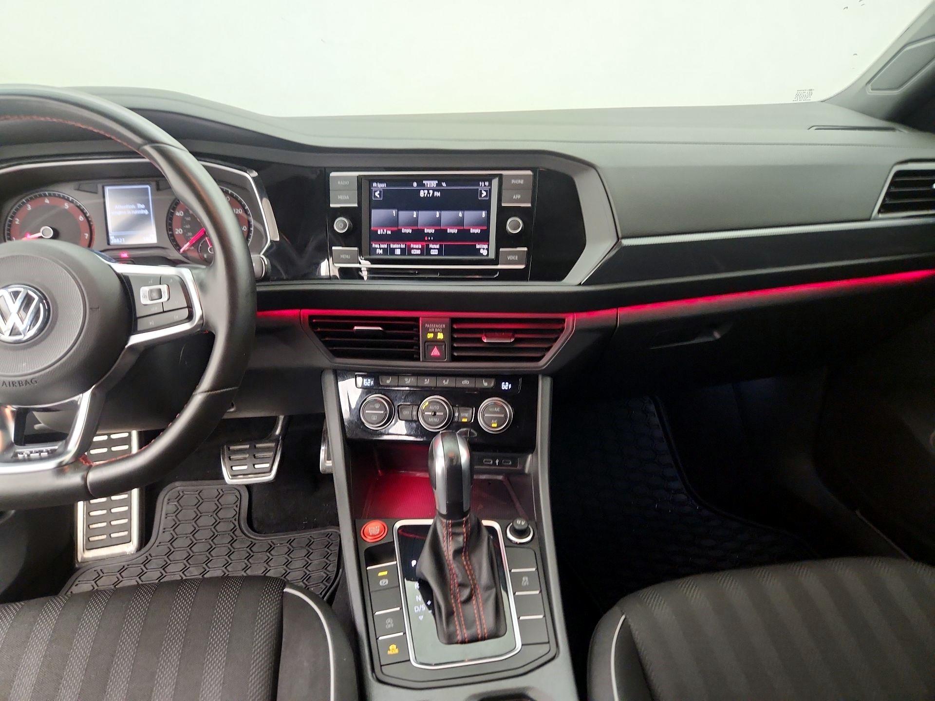 Thumbnail: 2021 Volkswagen Jetta - 9