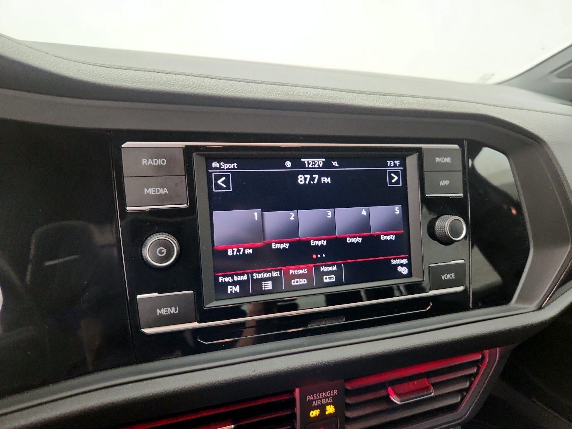 Thumbnail: 2021 Volkswagen Jetta - 15