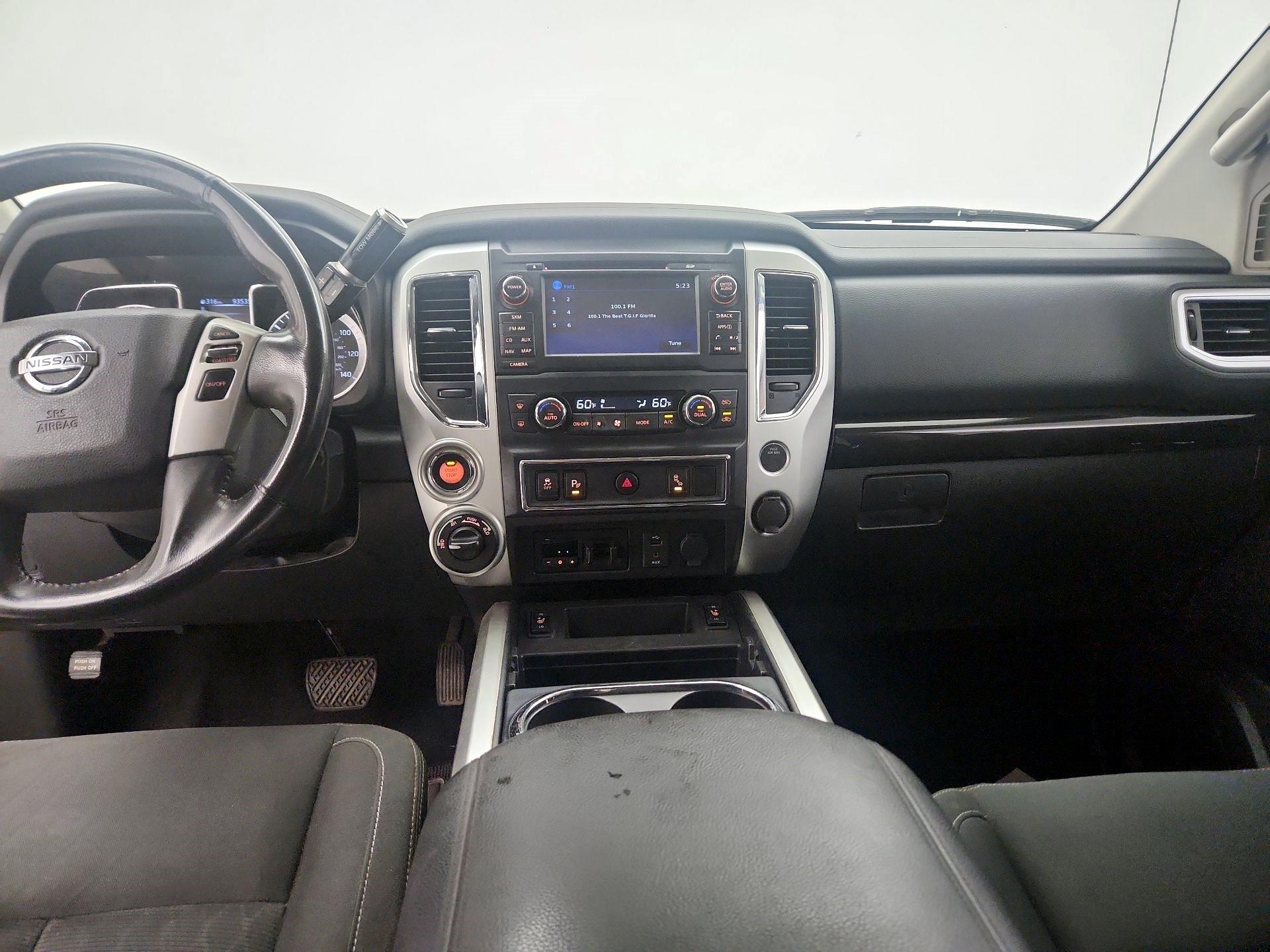 Thumbnail: 2017 Nissan Titan - 9