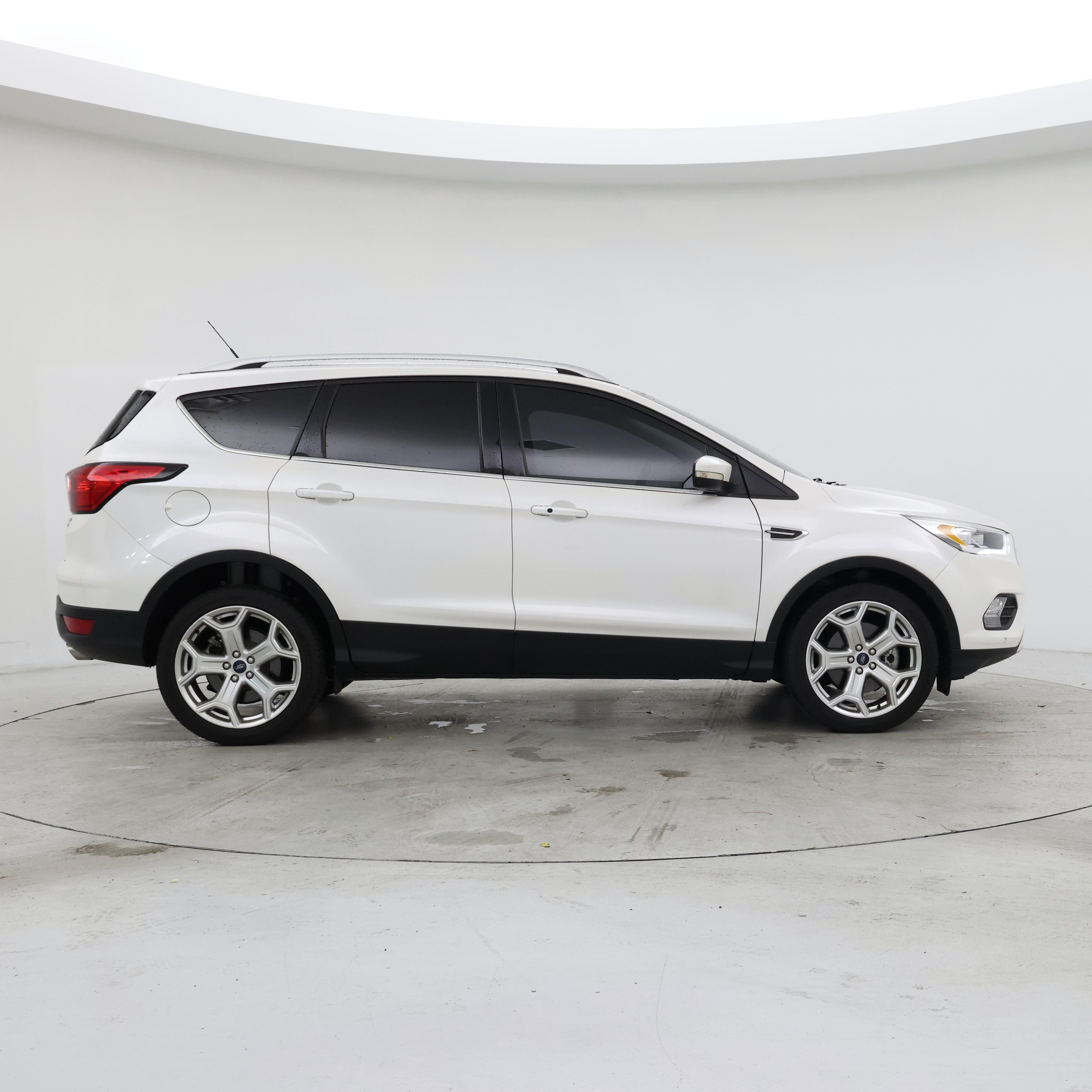 Thumbnail: 2019 Ford Escape - 7