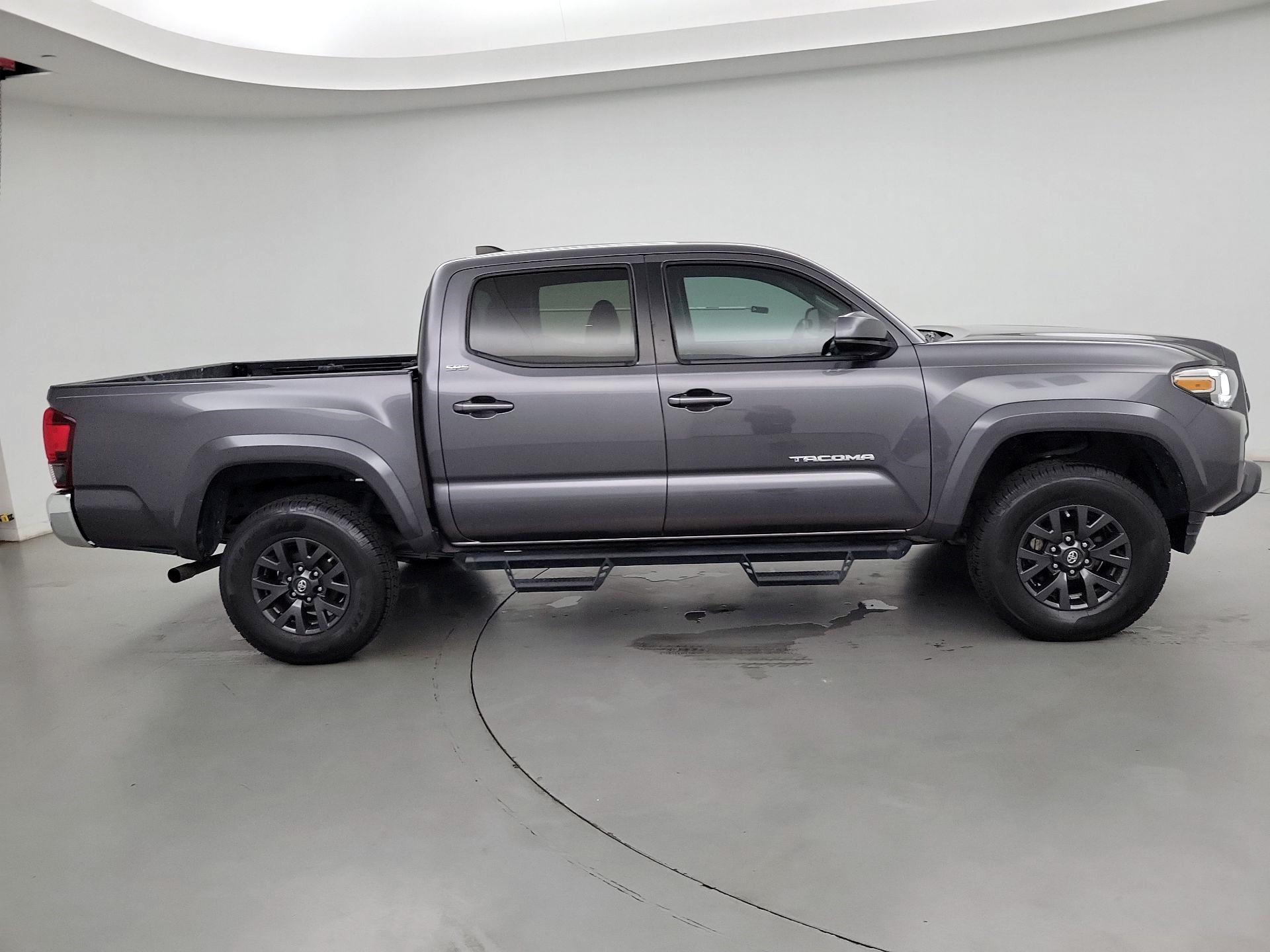 Thumbnail: 2021 Toyota Tacoma - 4