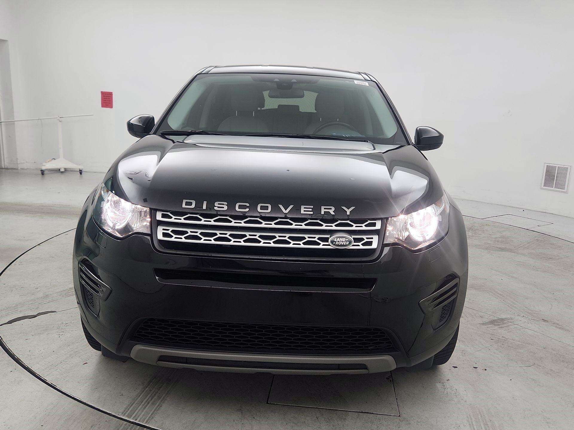 Thumbnail: 2019 Land Rover Discovery Sport - 2