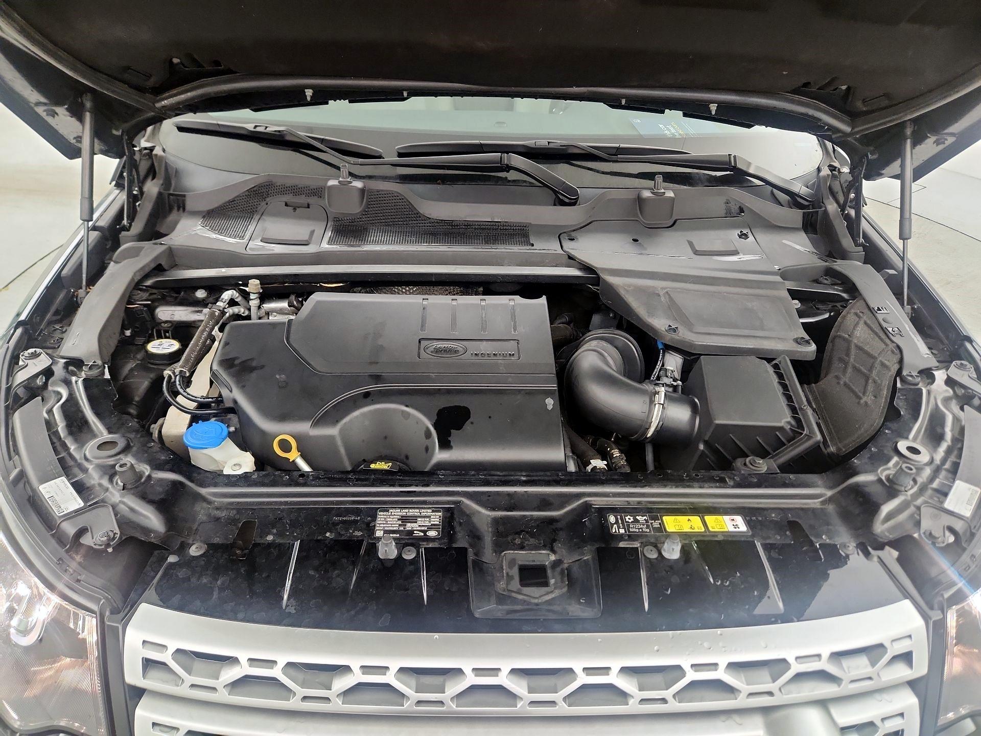 Thumbnail: 2019 Land Rover Discovery Sport - 19