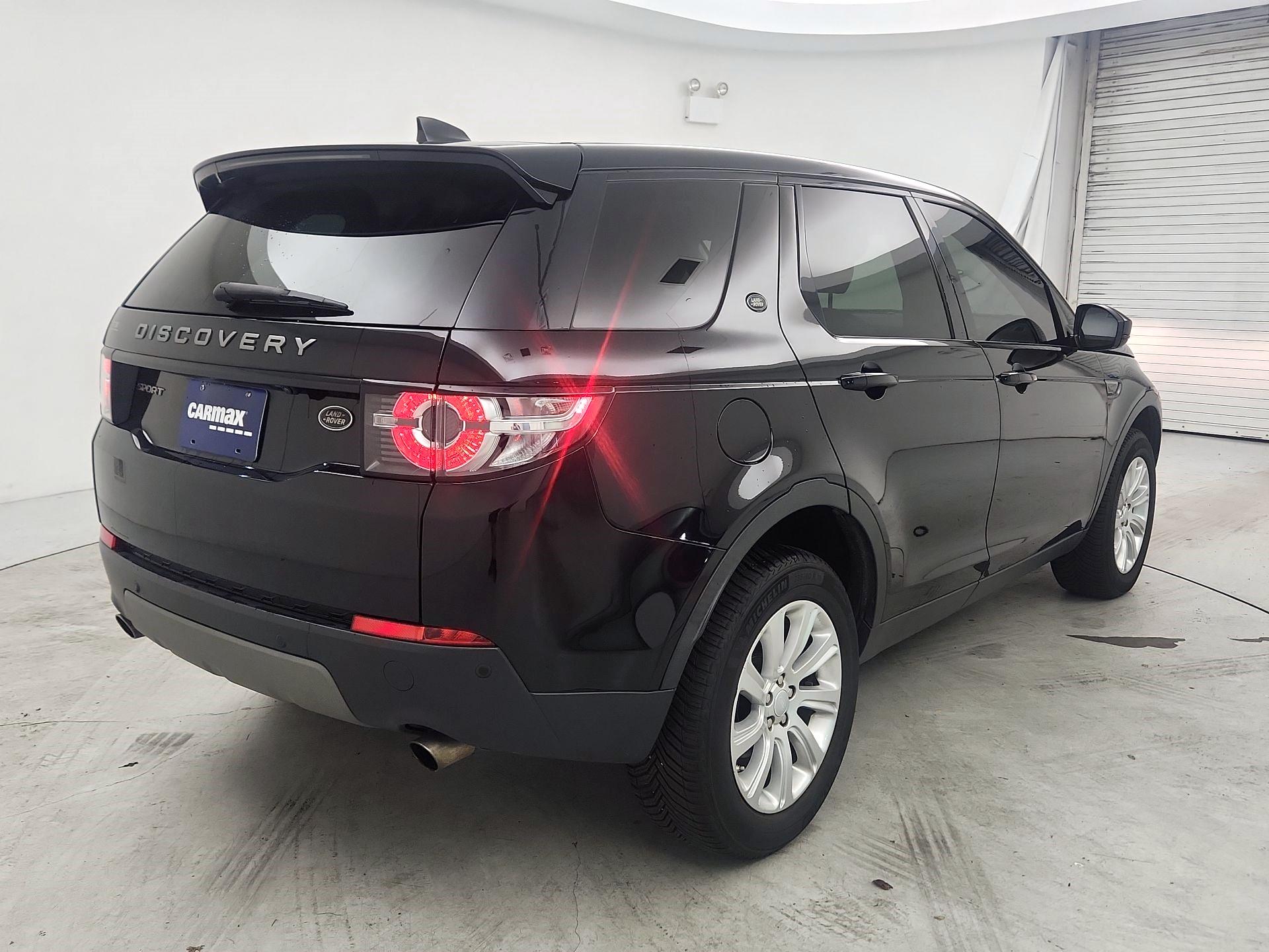 Thumbnail: 2019 Land Rover Discovery Sport - 5