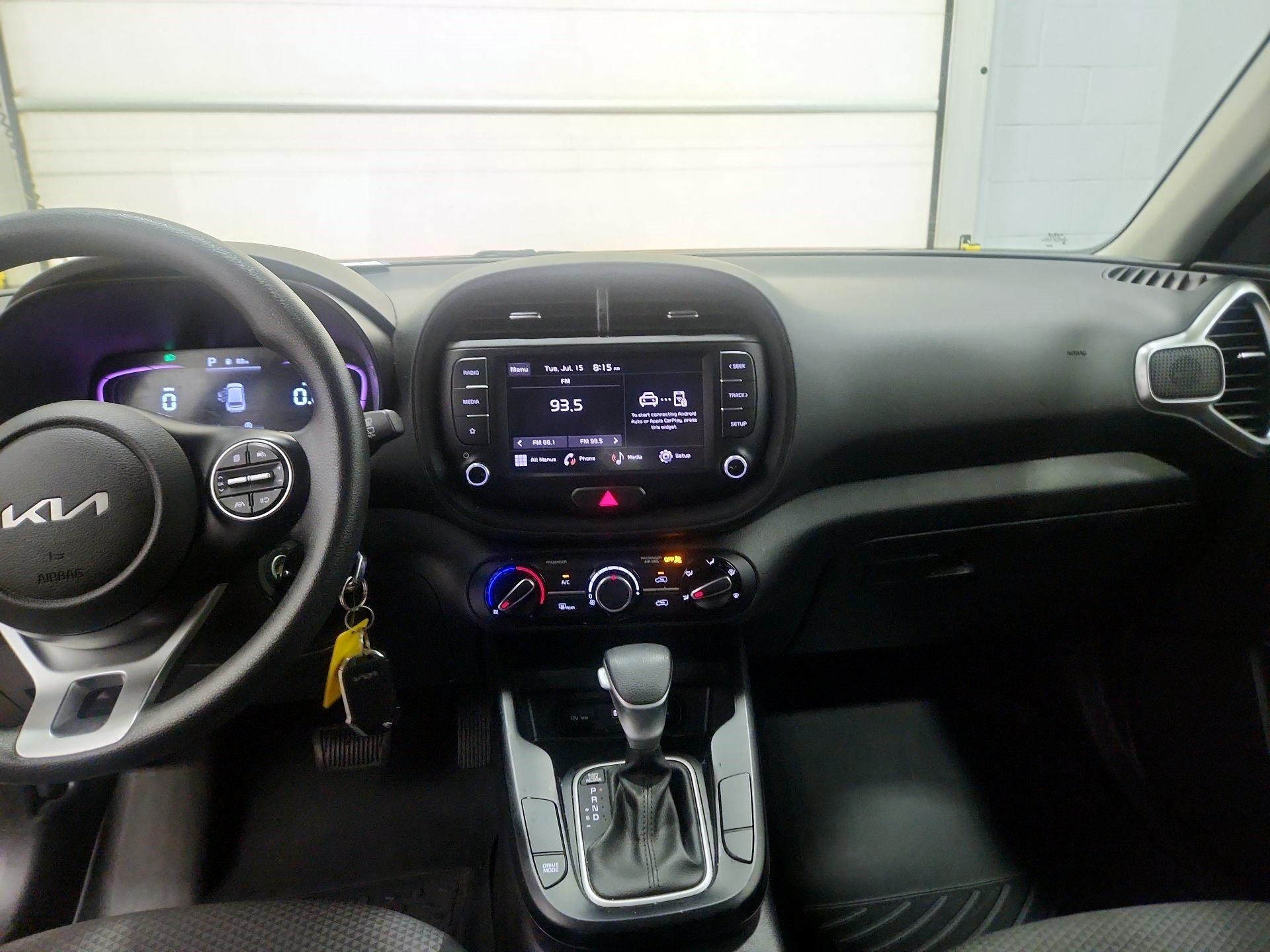 Thumbnail: 2023 Kia Soul - 9