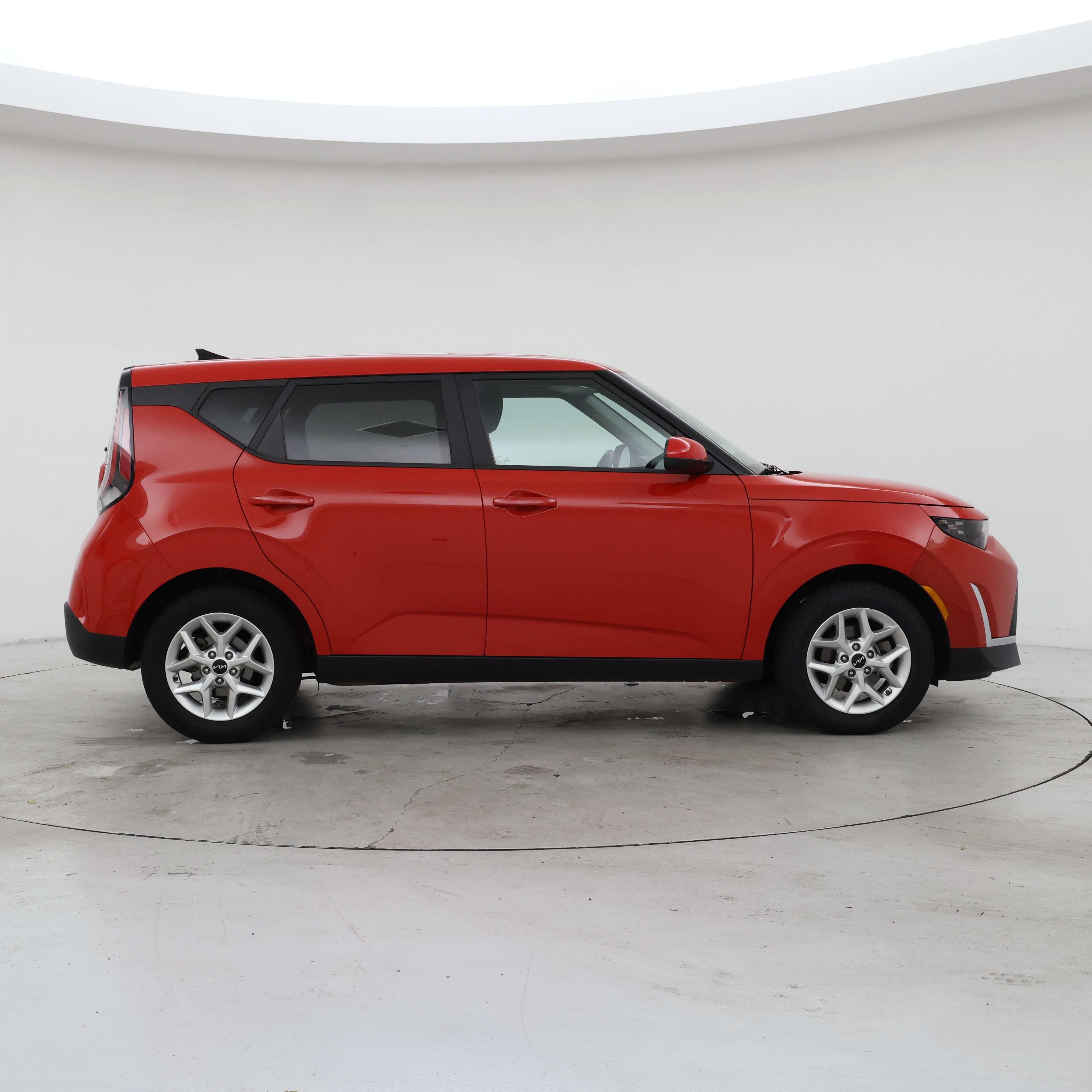 Thumbnail: 2023 Kia Soul - 7