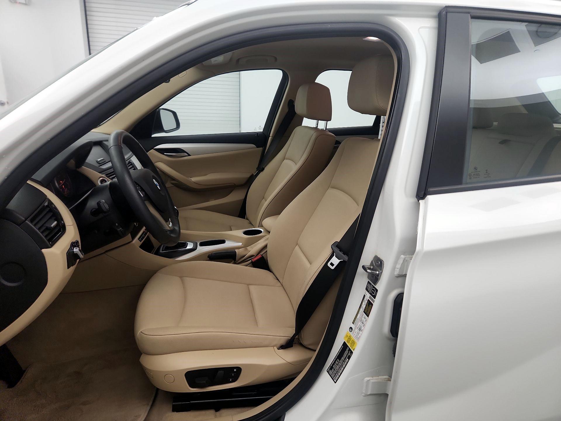 Thumbnail: 2015 BMW X1 - 9