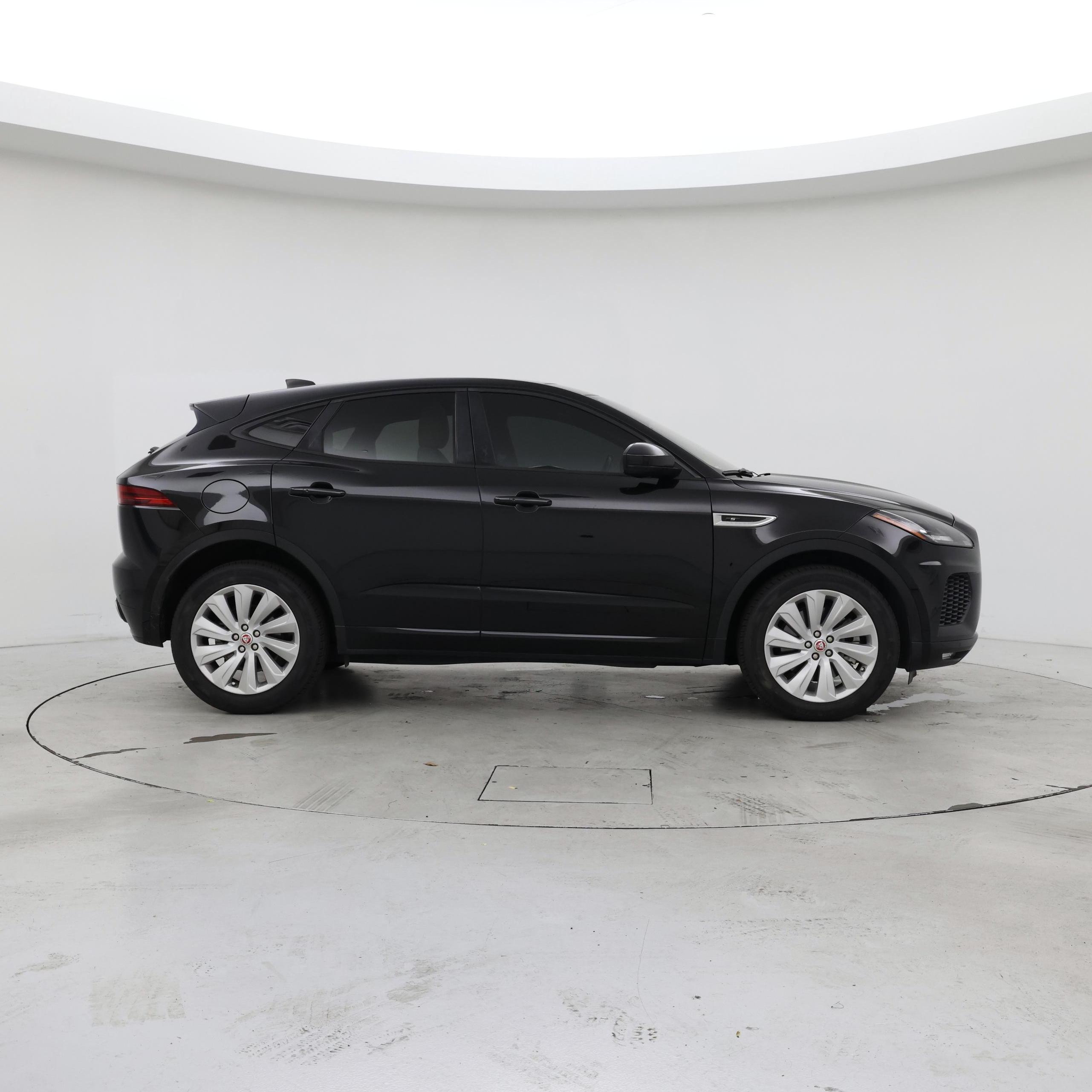 Thumbnail: 2020 Jaguar E-Pace - 7