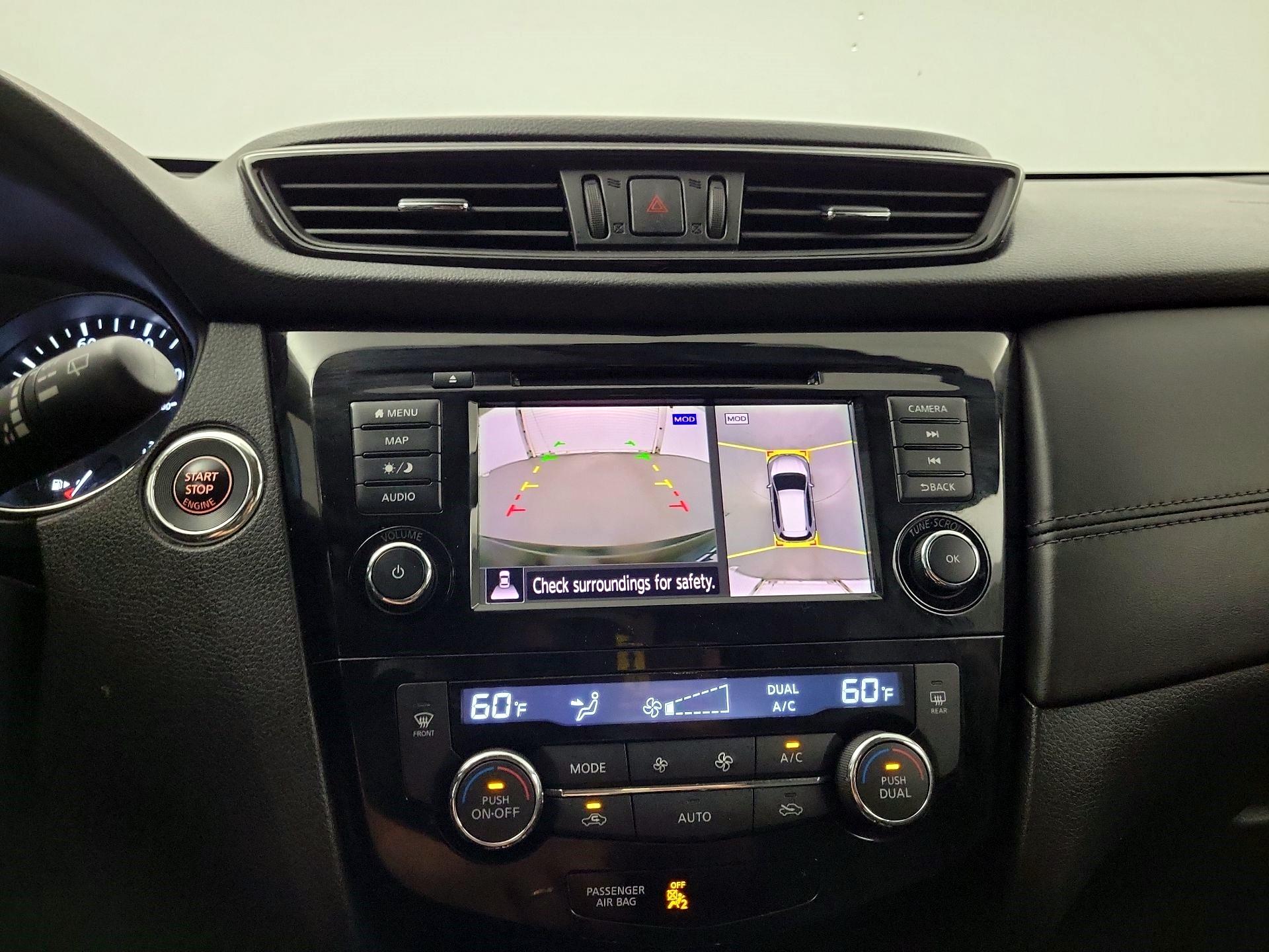 Thumbnail: 2018 Nissan Rogue - 13