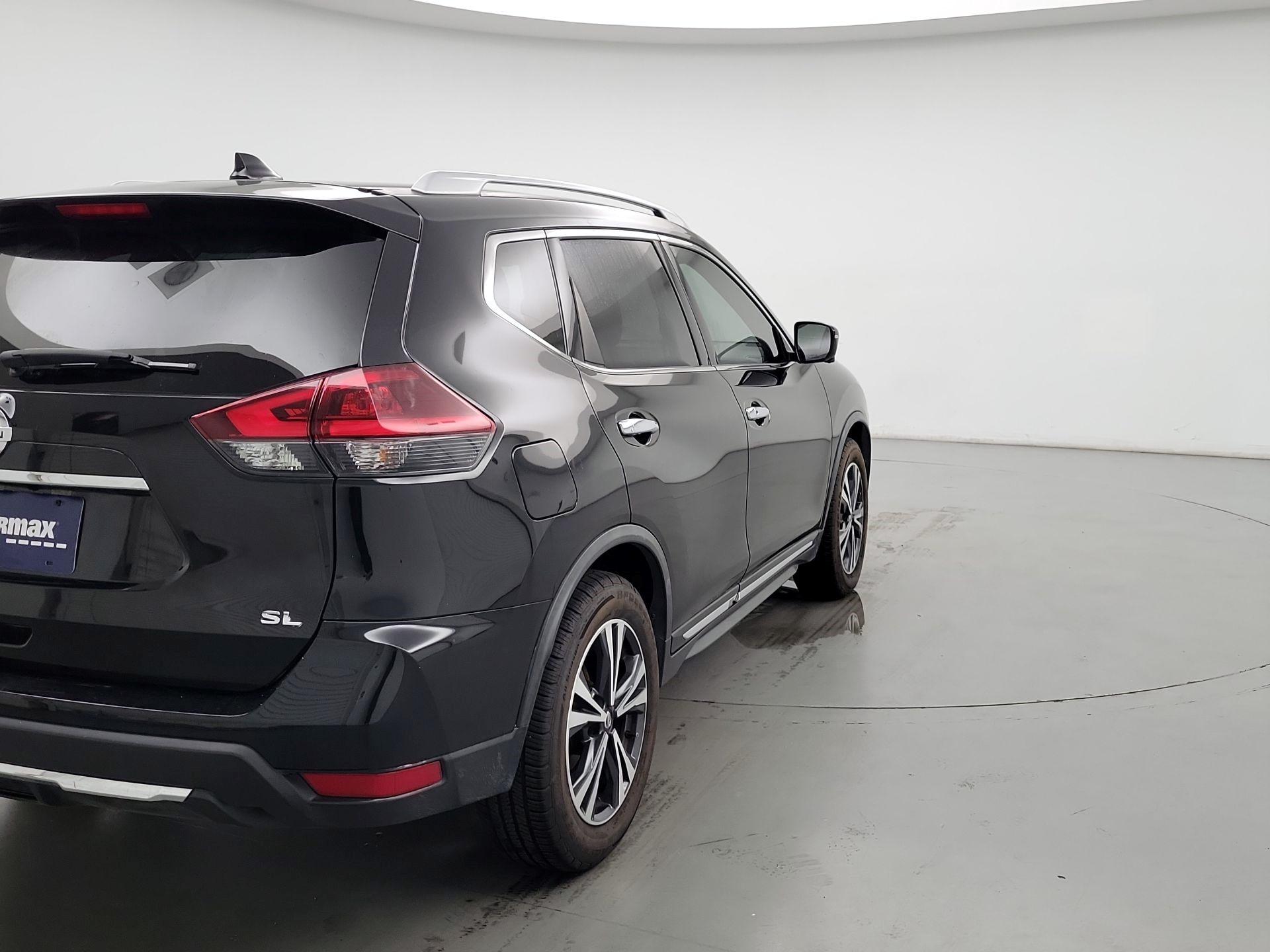 Thumbnail: 2018 Nissan Rogue - 5