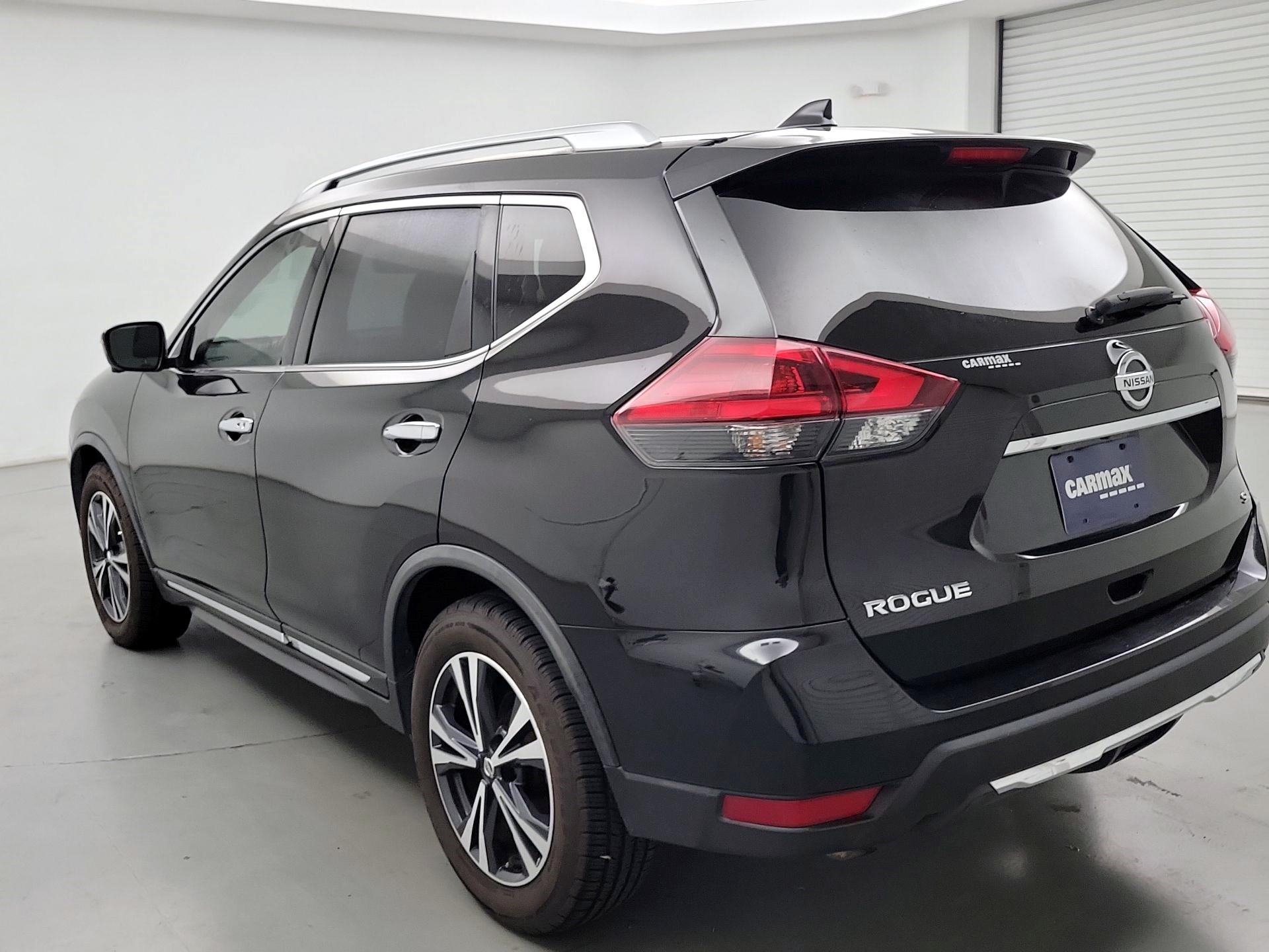 Thumbnail: 2018 Nissan Rogue - 7