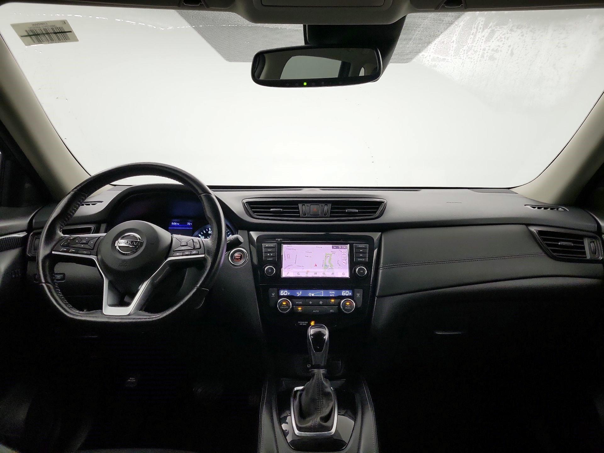 Thumbnail: 2018 Nissan Rogue - 8