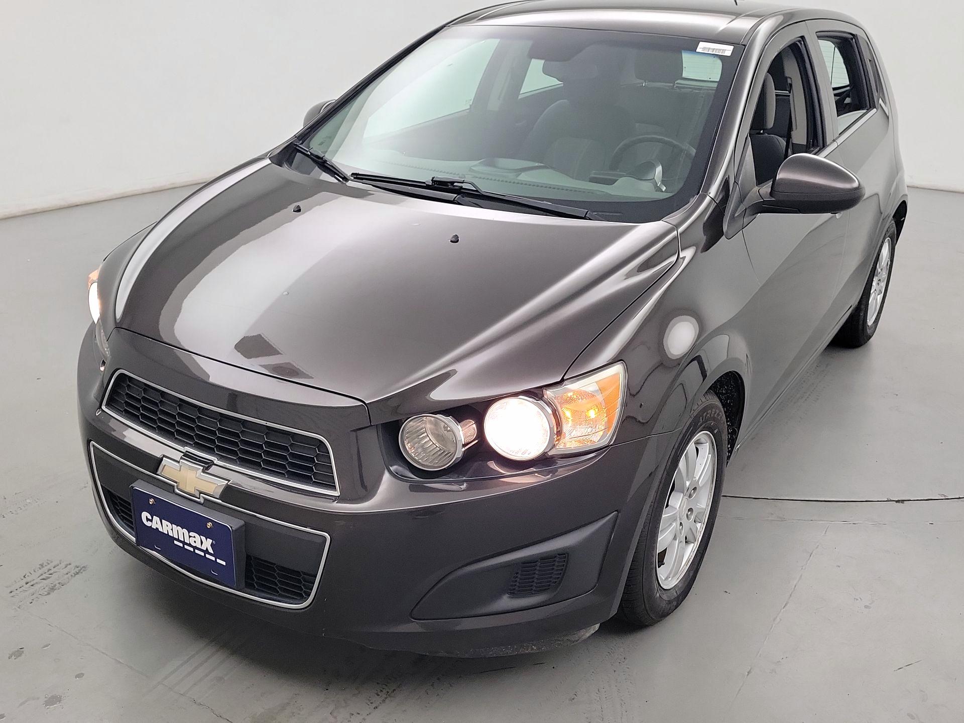 Thumbnail: 2015 Chevrolet Sonic - 3
