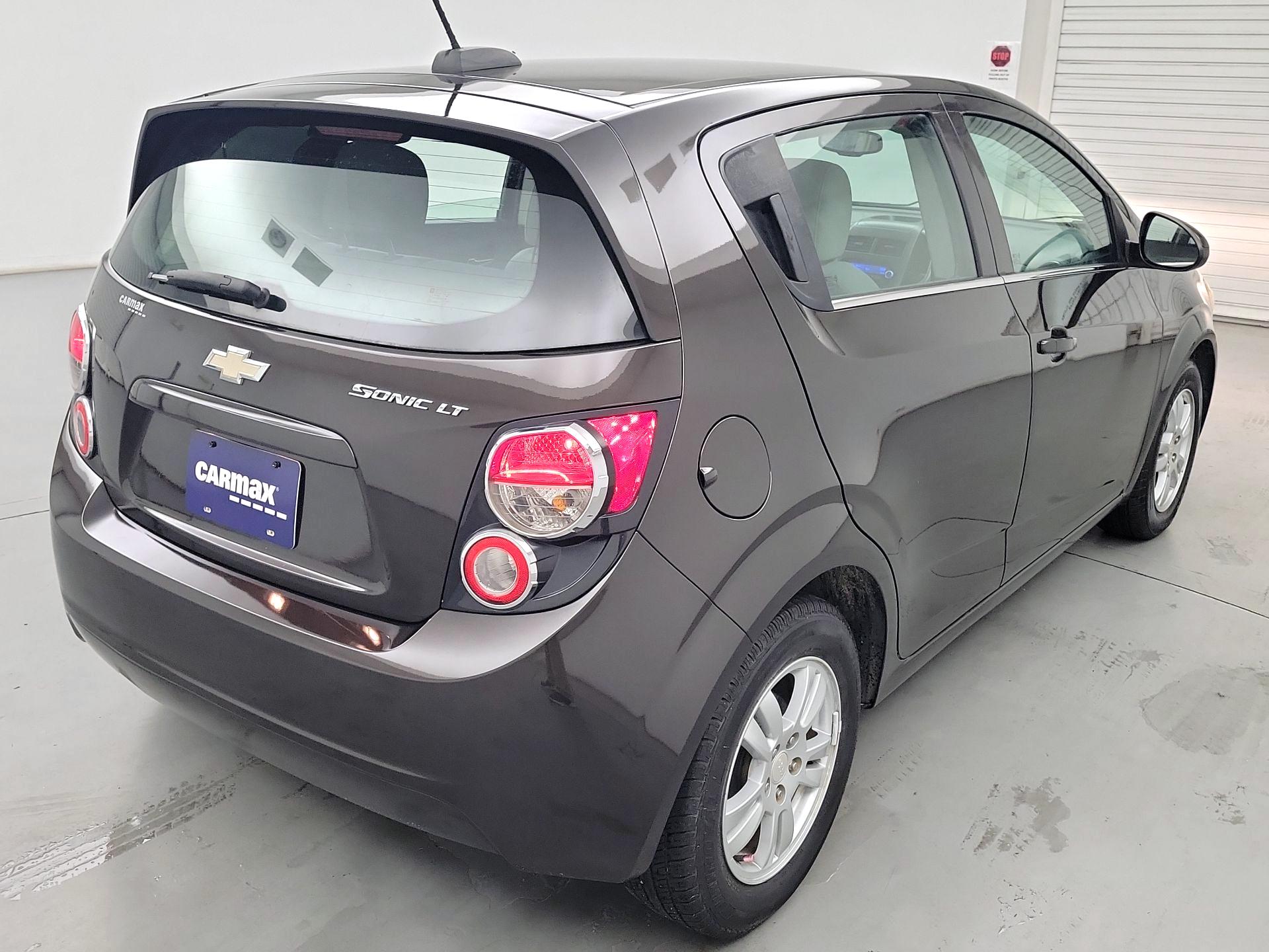 Thumbnail: 2015 Chevrolet Sonic - 5