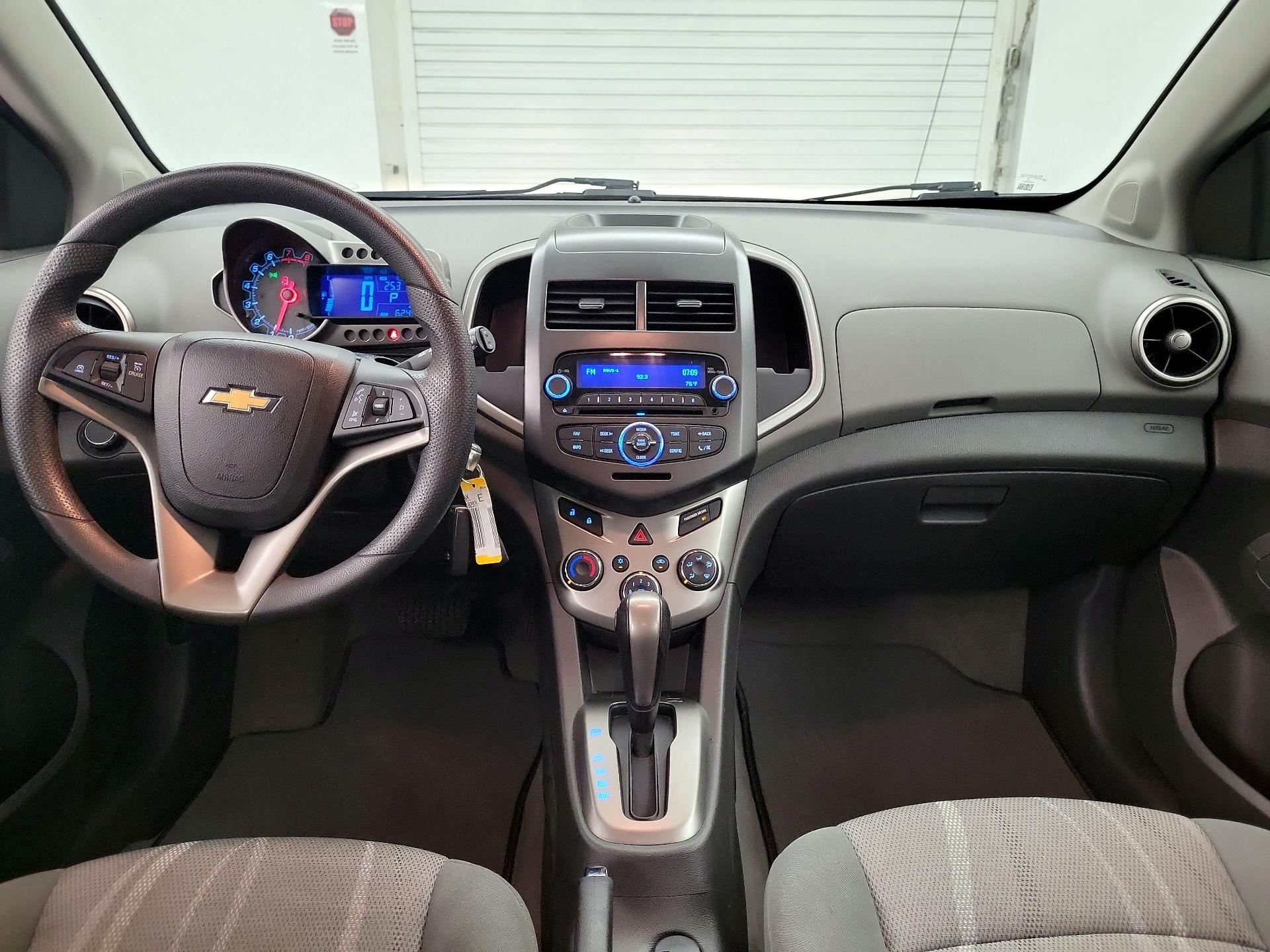 Thumbnail: 2015 Chevrolet Sonic - 8