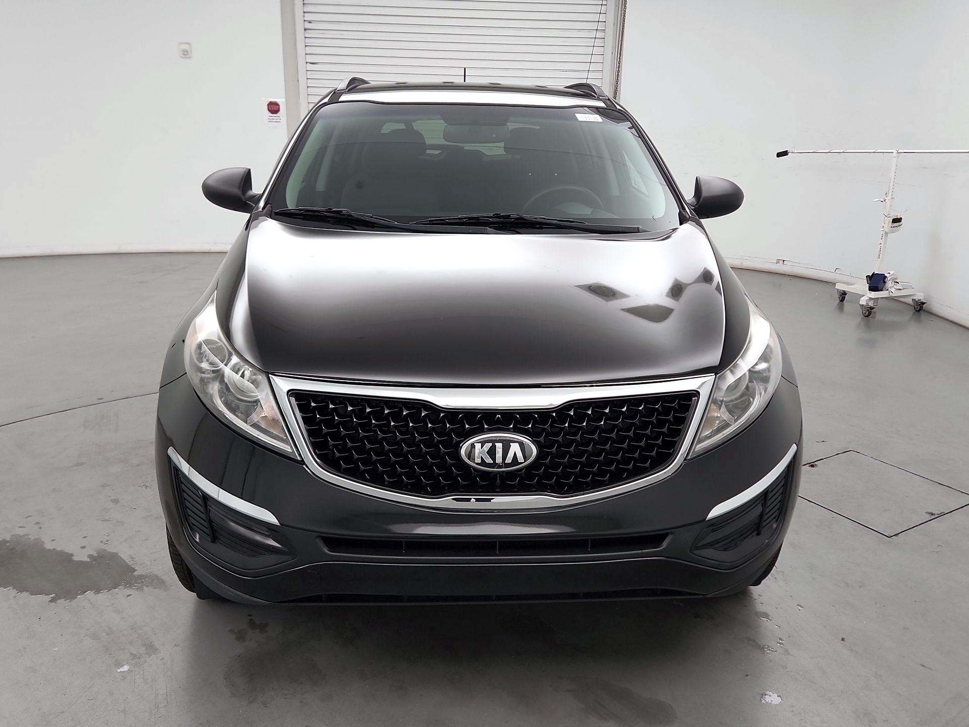 Thumbnail: 2016 Kia Sportage - 2